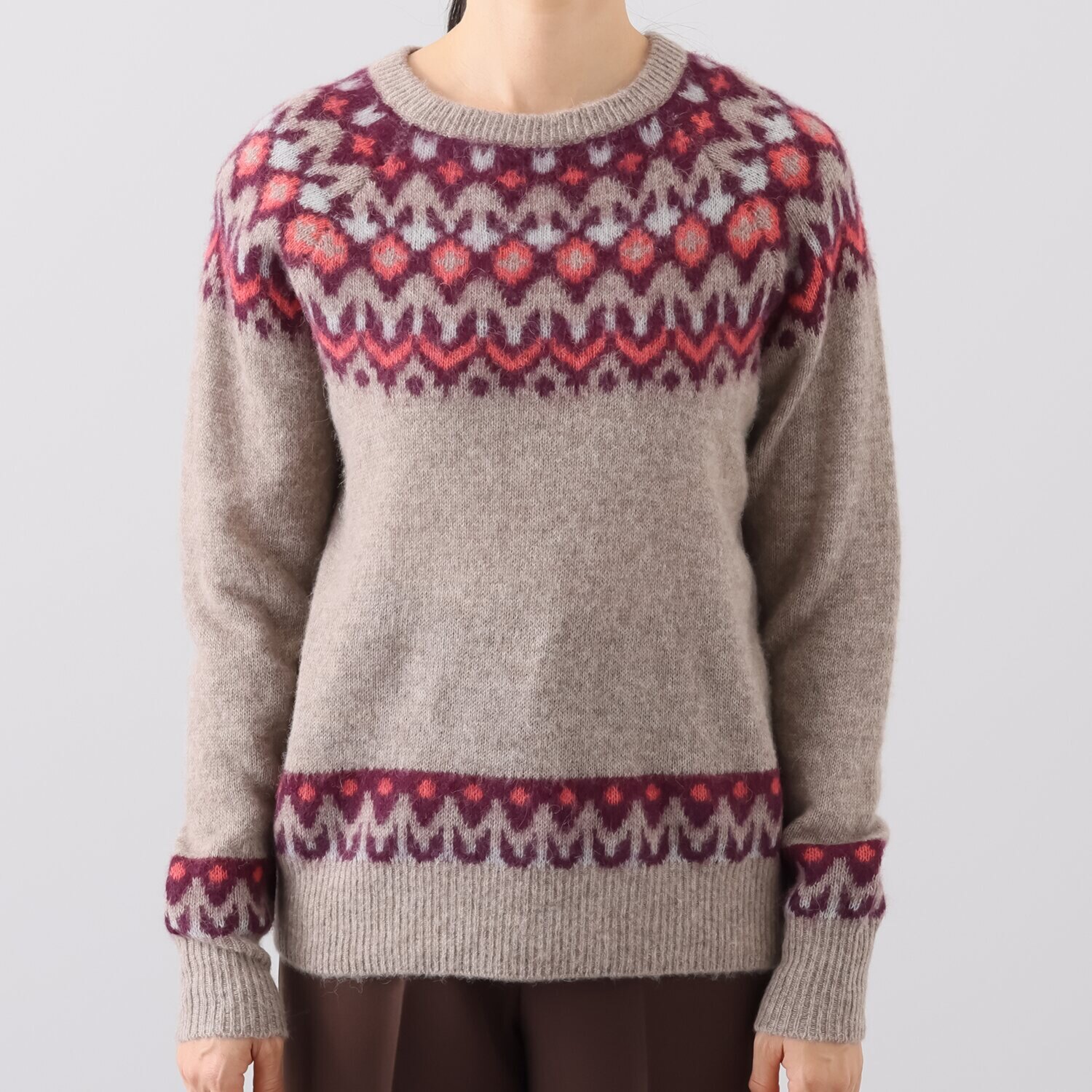 ソアージュ ロイヤルベビーアルパカ１００％ ジャガードニット 配色ノルディック柄 セーター