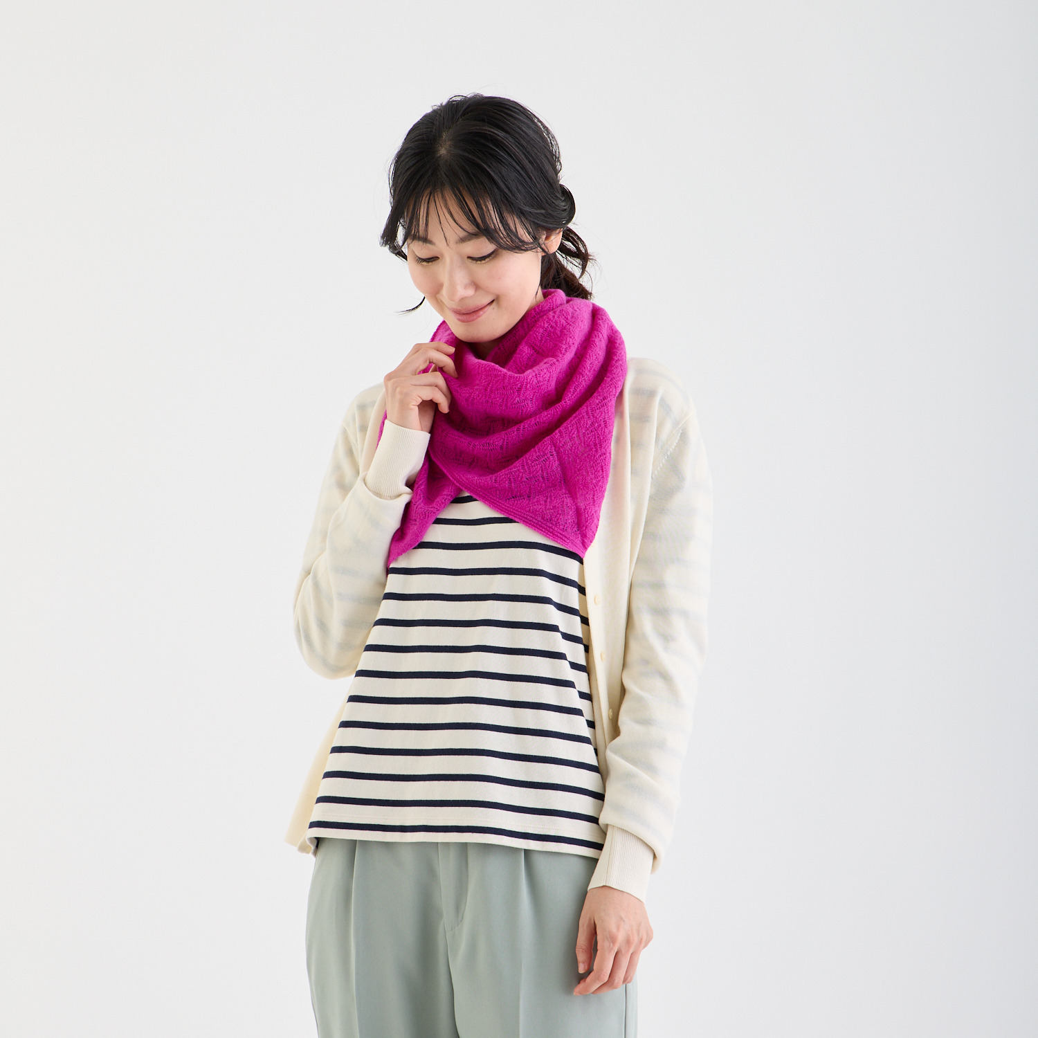 ルナルーチェ 内モンゴル産 カシミヤ１００％ レーシーニット スヌード