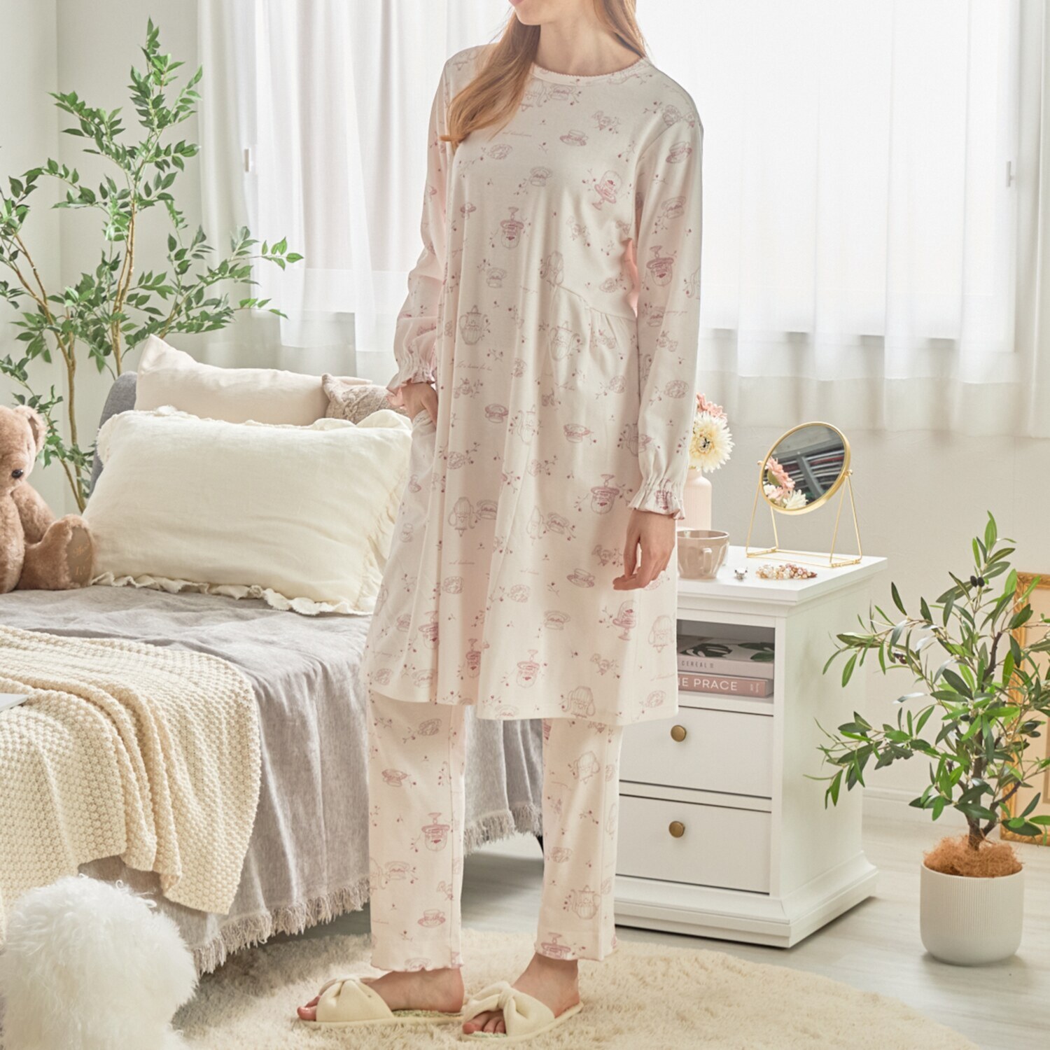 ナルエー コットン１００％スムース ティーカップデザイン ルームウェア