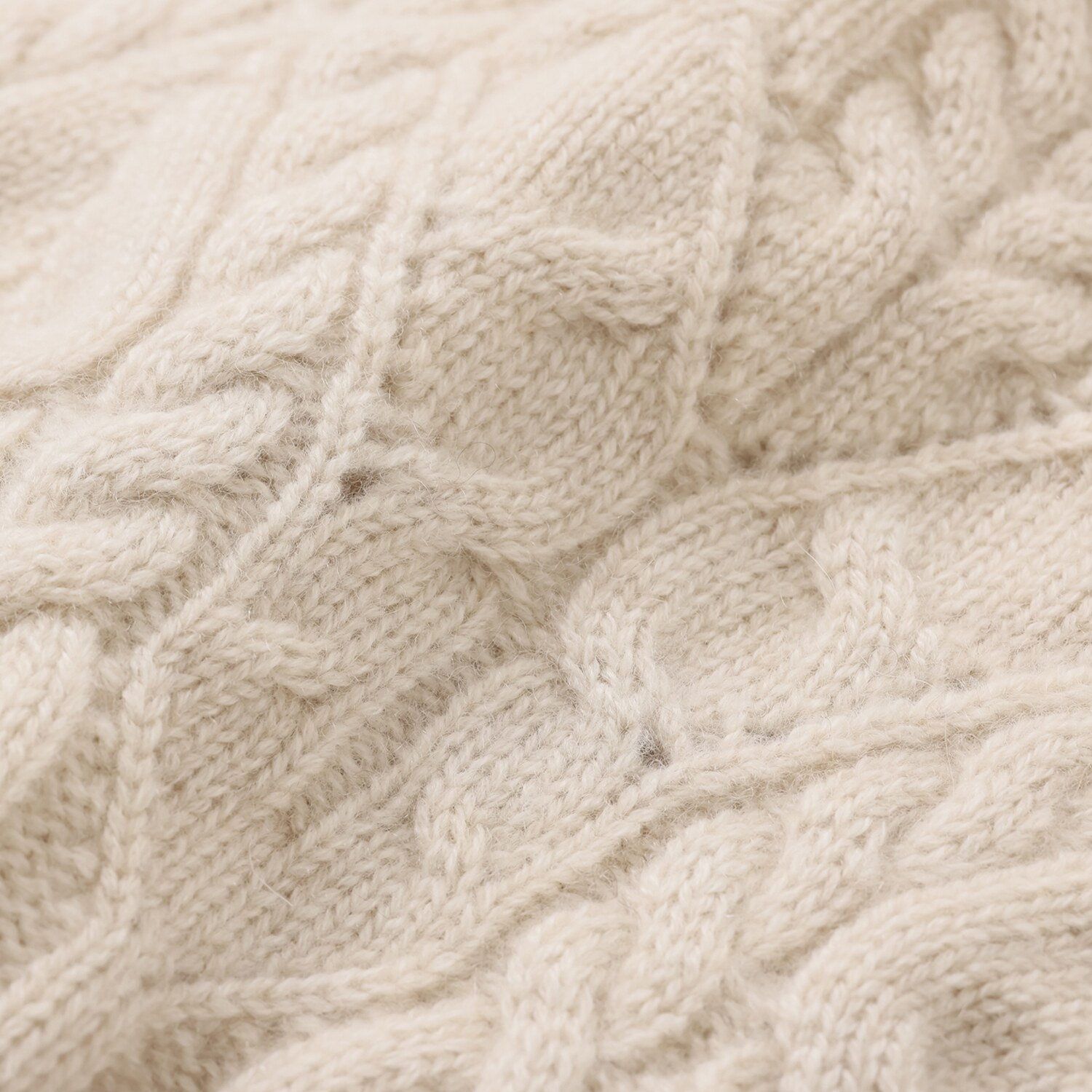 ネイチャーズ 無染色カシミヤ ケーブル編 ボトルネックプルオーバー