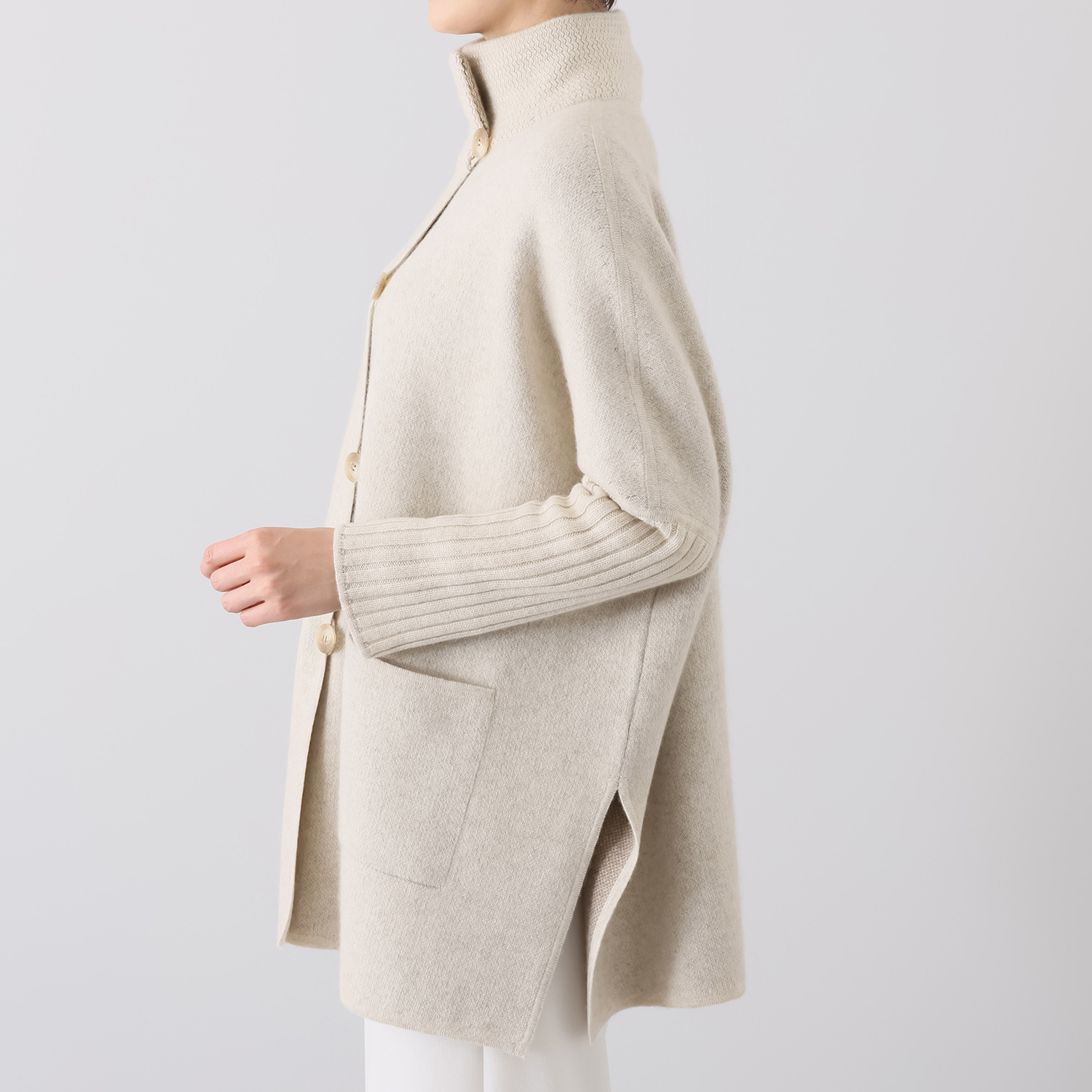 ネイチャーズ 無染色カシミヤ ダブルフェイス ポンチョ風コート