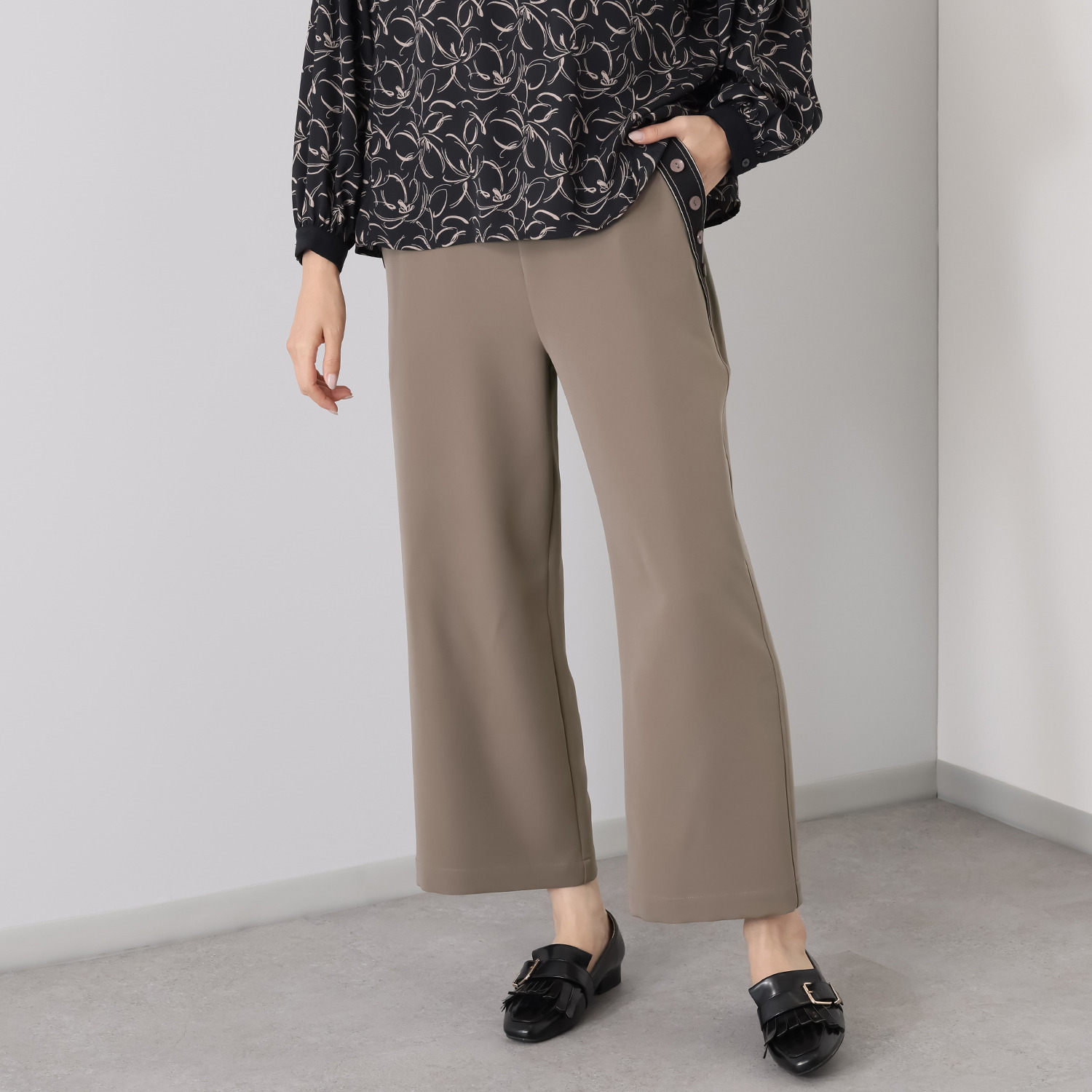 スタイル・ラヴィー テープアクセント ストレッチワイドパンツ