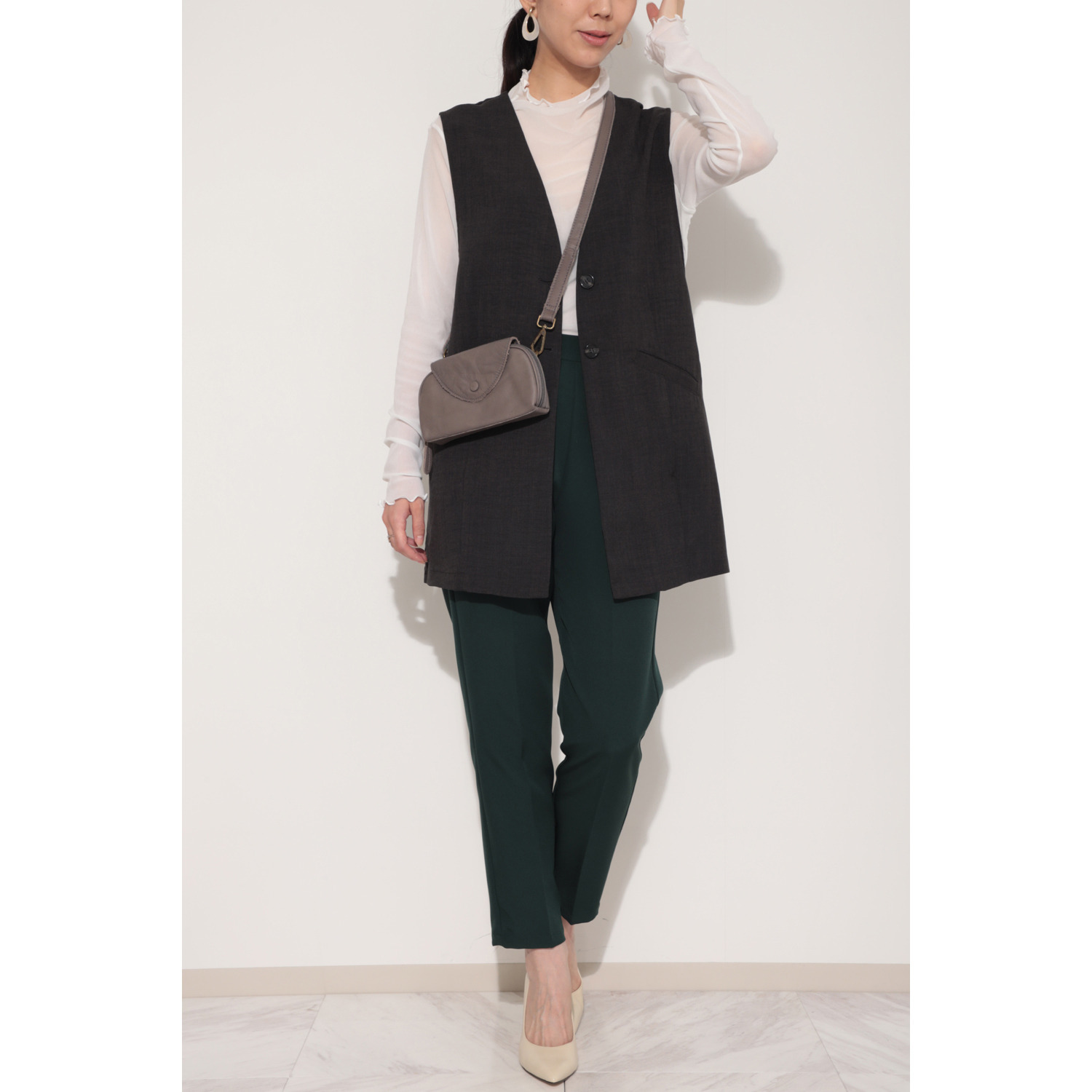 エスタシオン 本革 ショルダーポーチ