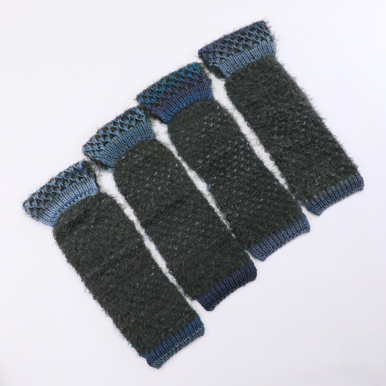 ジョナータ ＜イタリア製＞ ウール混ミックスヤーン リバーシブル 差し込みマフラー