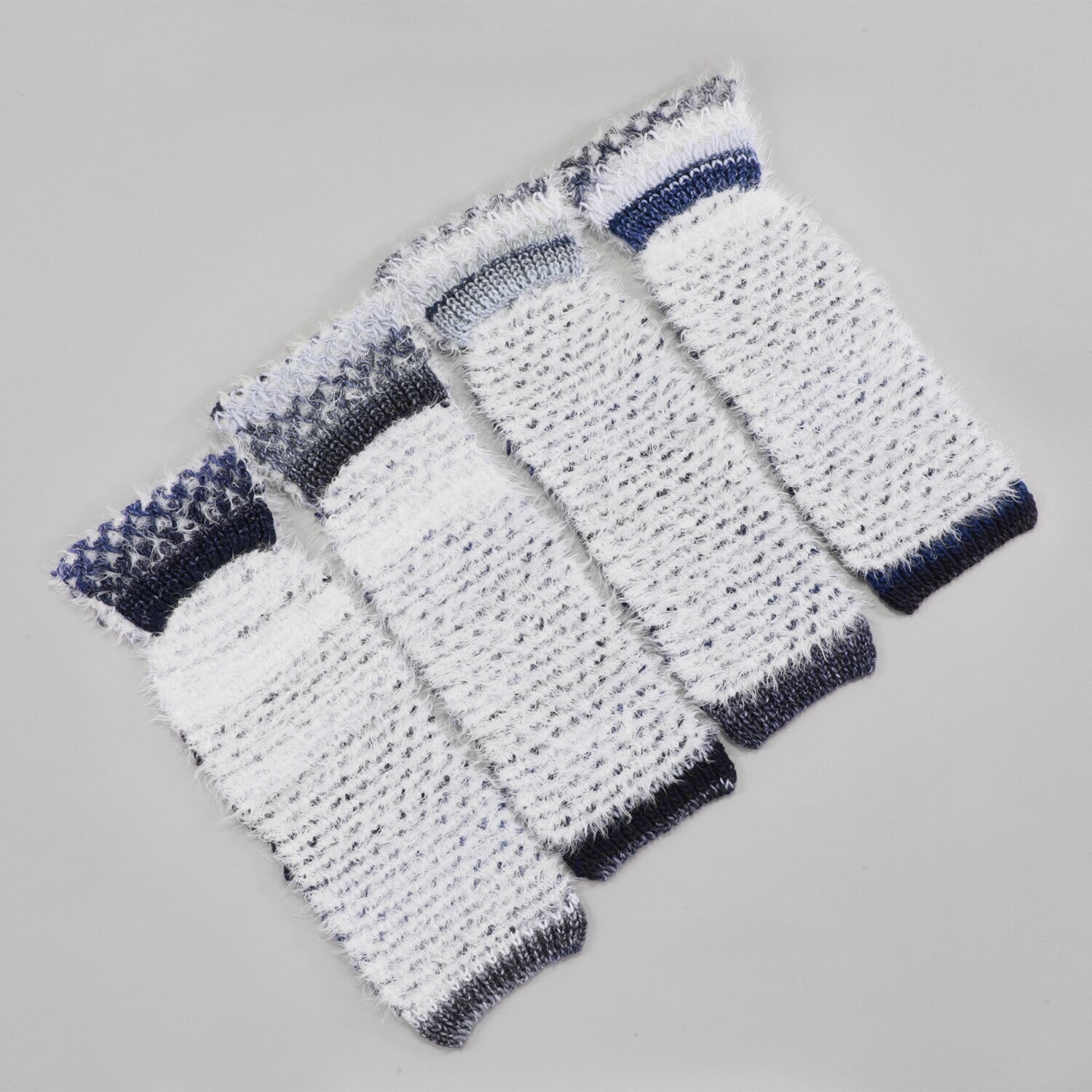 ジョナータ ＜イタリア製＞ ウール混ミックスヤーン リバーシブル 差し込みマフラー