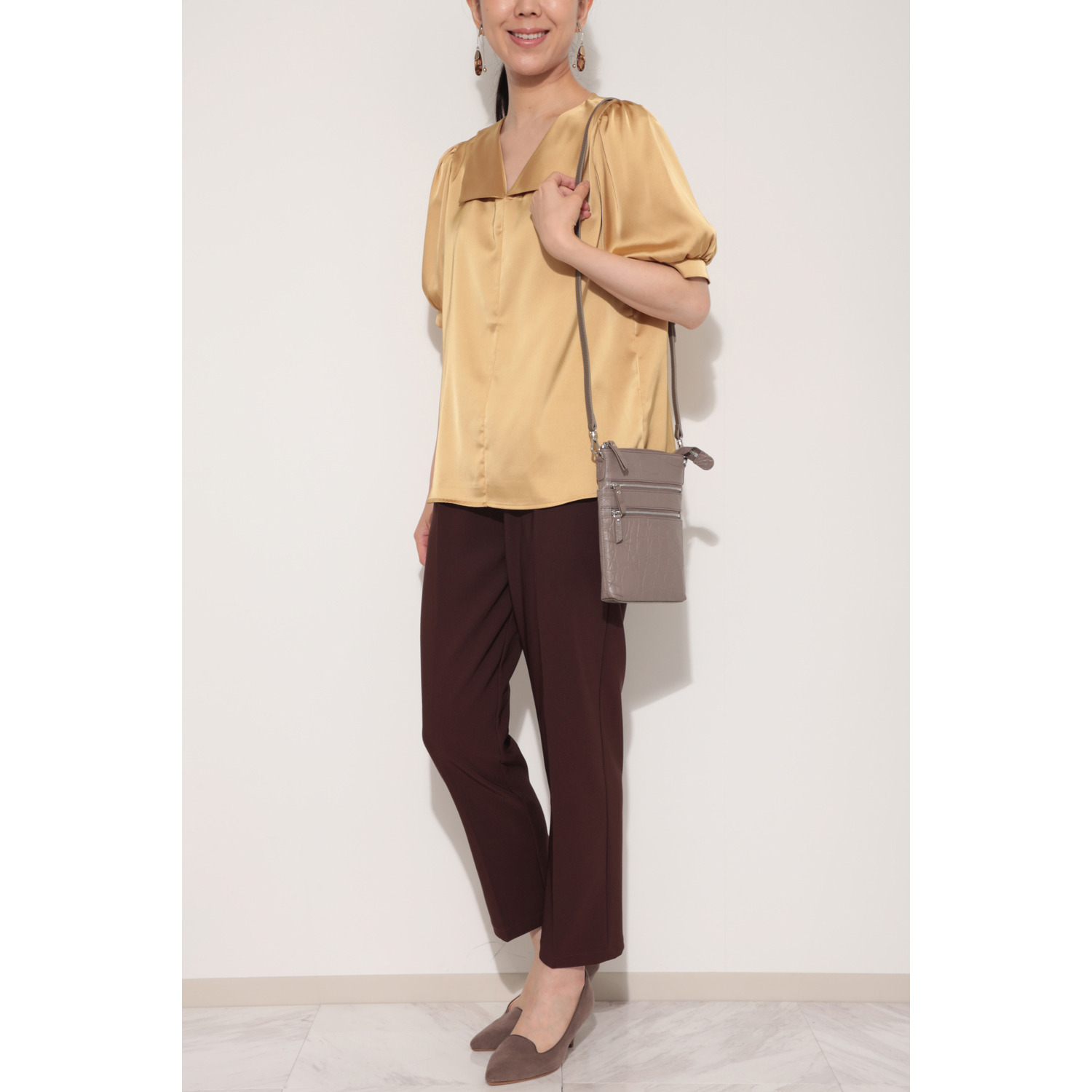 アルムコ マットクロコダイル マルチショルダーバッグ