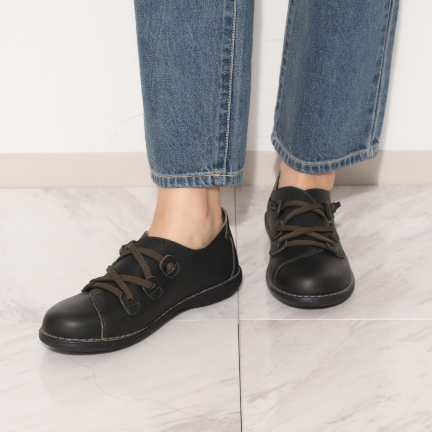 ジャングラ ＜スペイン製＞ 着脱簡単 牛革レースアップシューズ