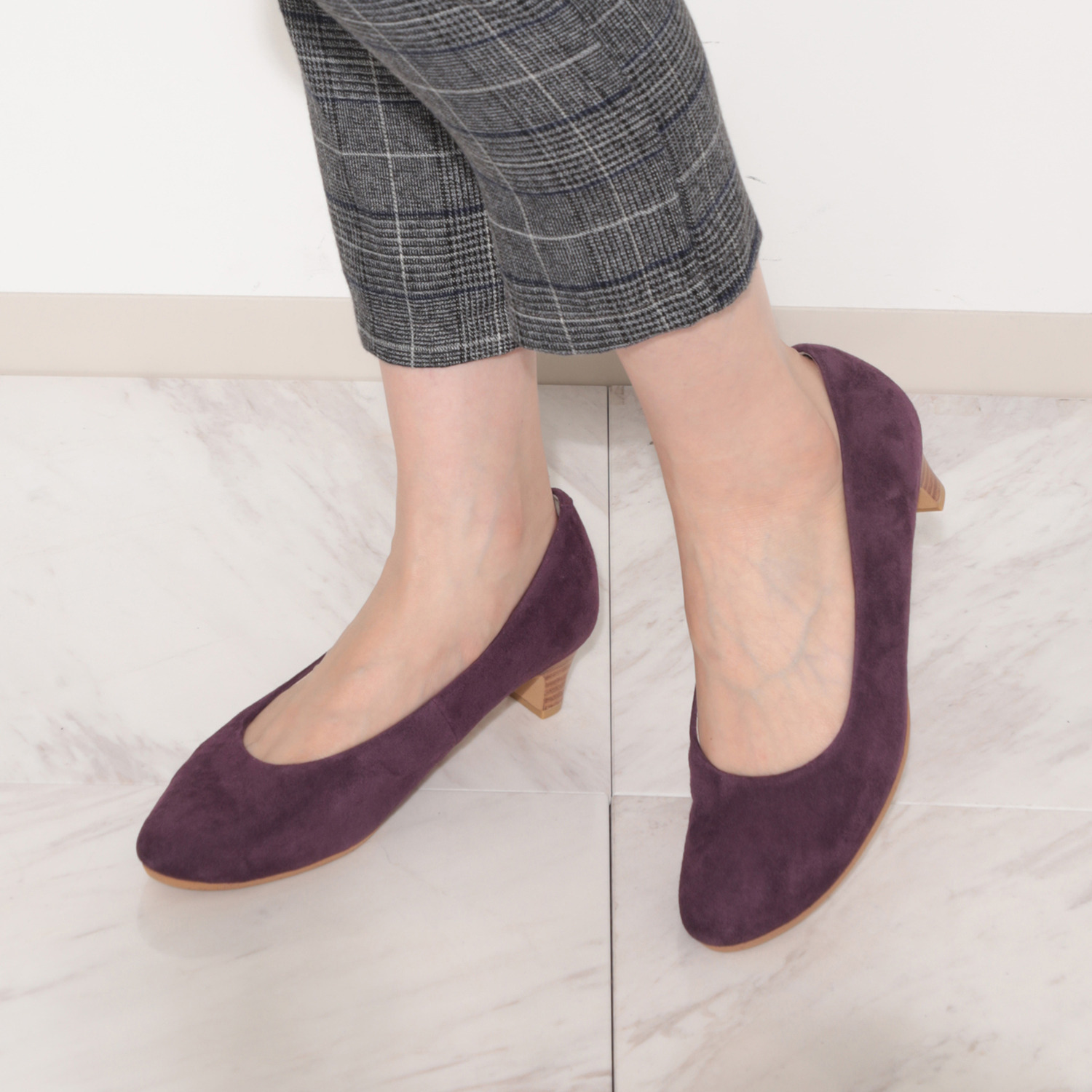 シェルシェエトワール メイドイン東京 はっ水 レザー柔らか仕立て ４ｃｍヒール あか抜けパンプス