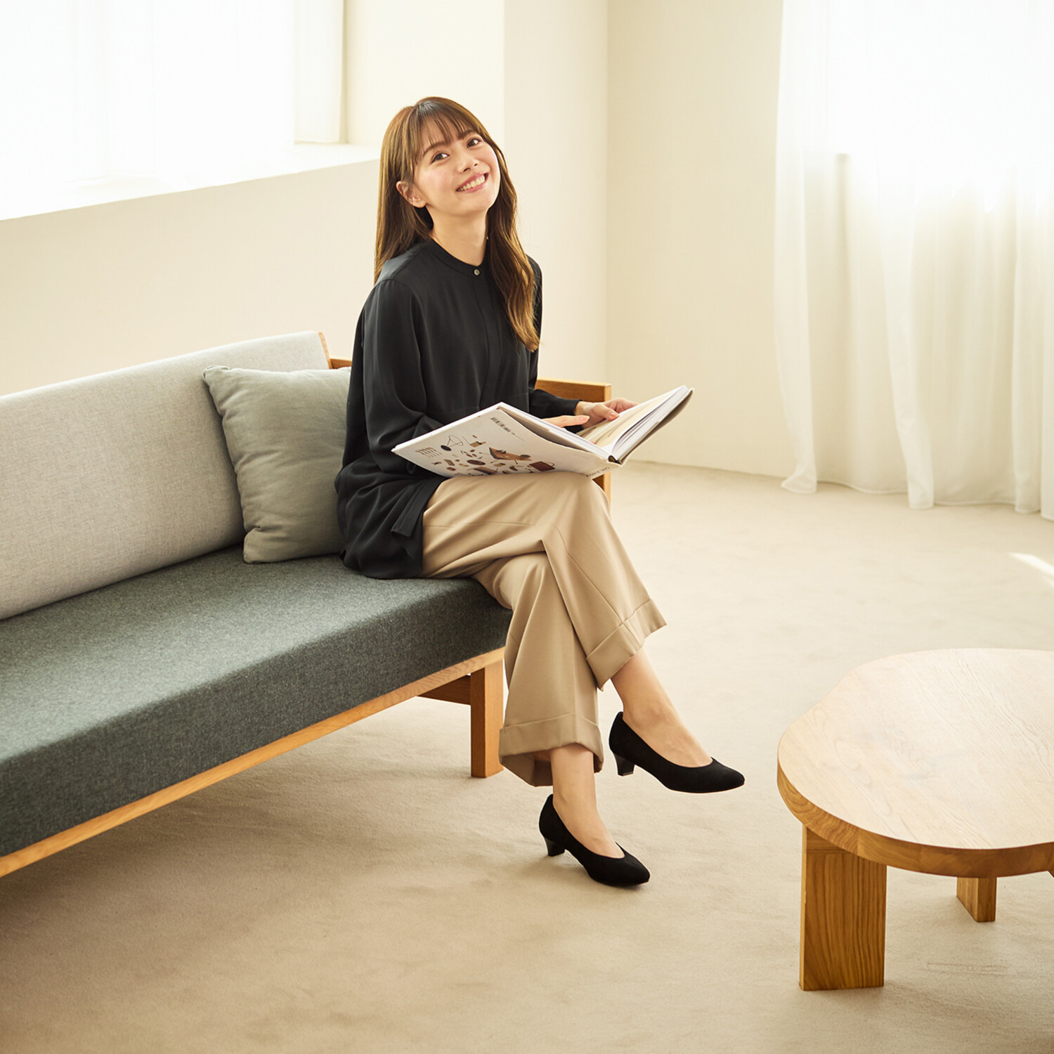 シェルシェエトワール メイドイン東京 はっ水 レザー柔らか仕立て ４ｃｍヒール あか抜けパンプス