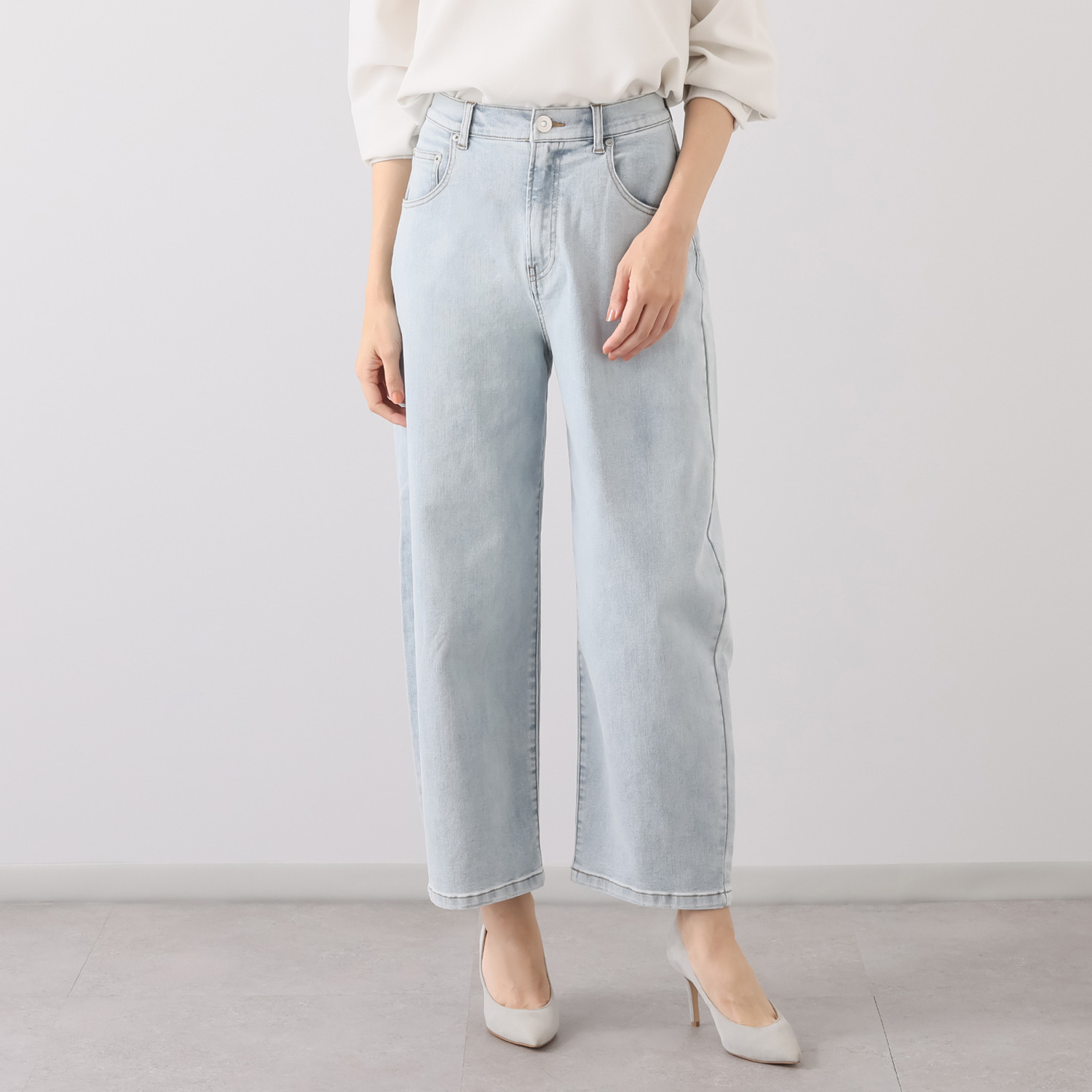 エアリーフェアリー こだわりの カーヴィーデザイン デニムパンツ