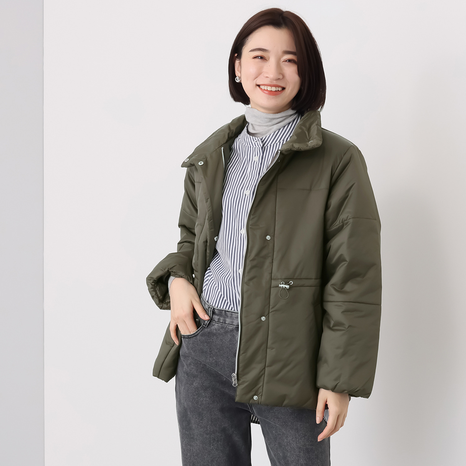 サーモア 暖かく、軽やか ミディアム丈 中綿キルティング ハイカラーコート