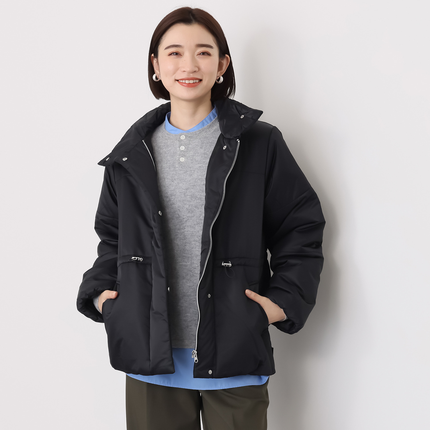 サーモア 暖かく、軽やか ミディアム丈 中綿キルティング ハイカラーコート