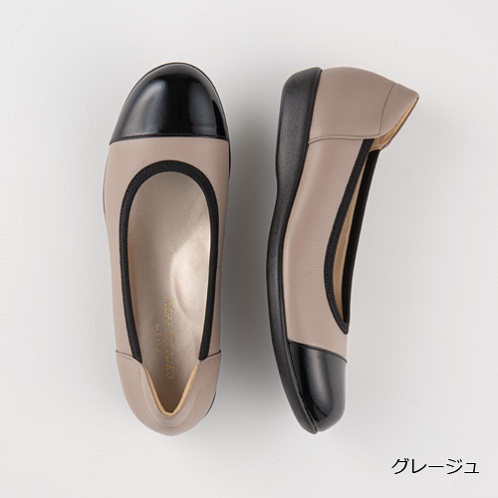 ミスキョウコ 日本製　はっ水牛革 エナメルコンビ 軽量フラットシューズ