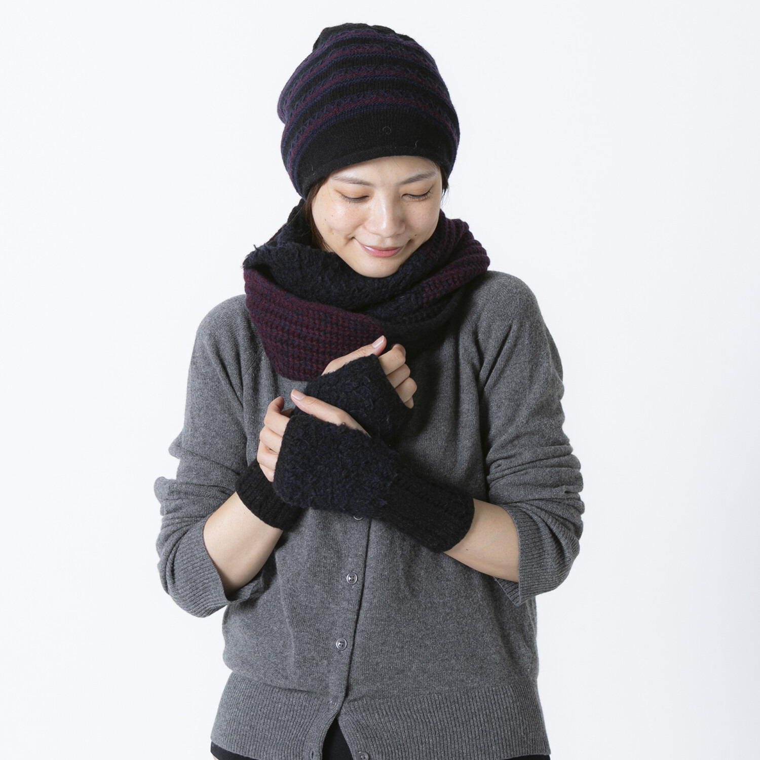 ベル・モード 日本製 タスマニアラムウール混 ファー加工アクセント アームウォーマー