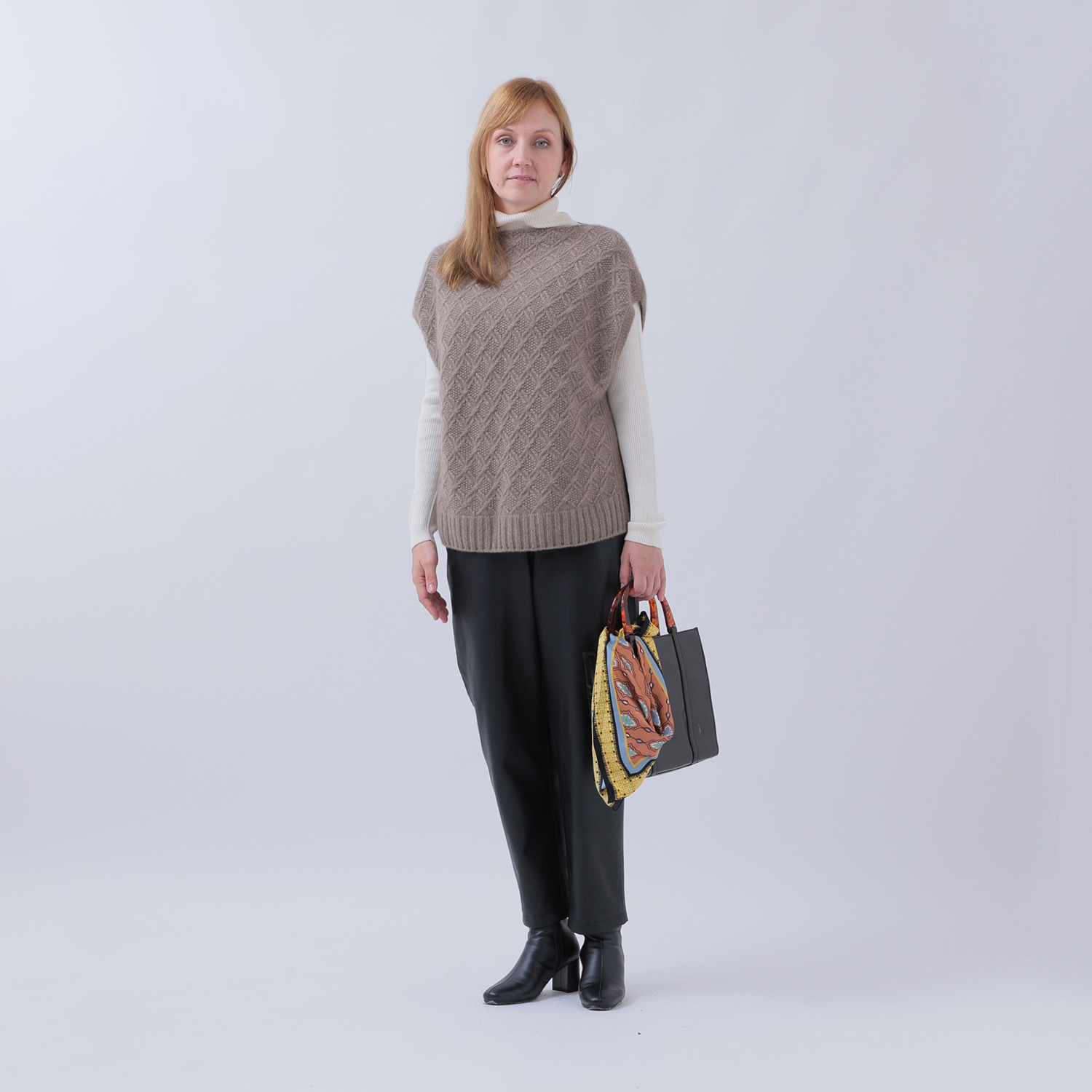 エウラーカ 日本製 カシミヤ１００％ フラワーバスケット柄× 鹿の子柄 ２ウェイポンチョ