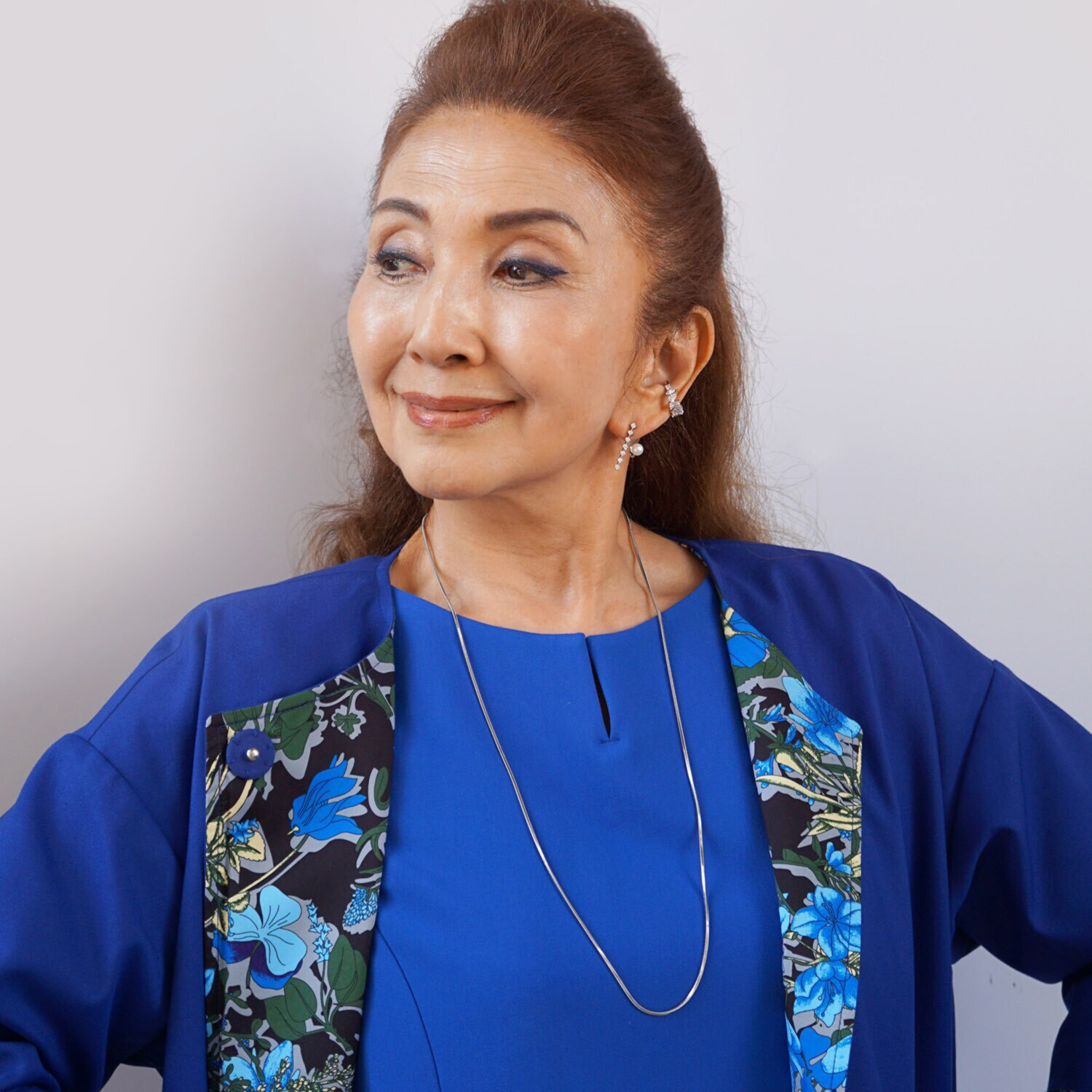 マダムヒロコ ステンレス スクエアスネークチェーン マルチアレンジ スライドロングネックレス “シャイン・ボウ”