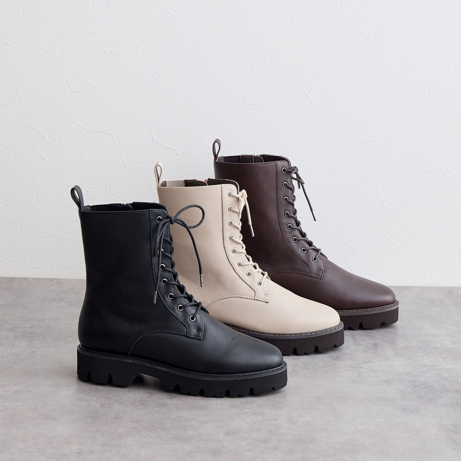 卑弥呼 日本製 はっ水牛革 レースアップ トラックソールブーツ