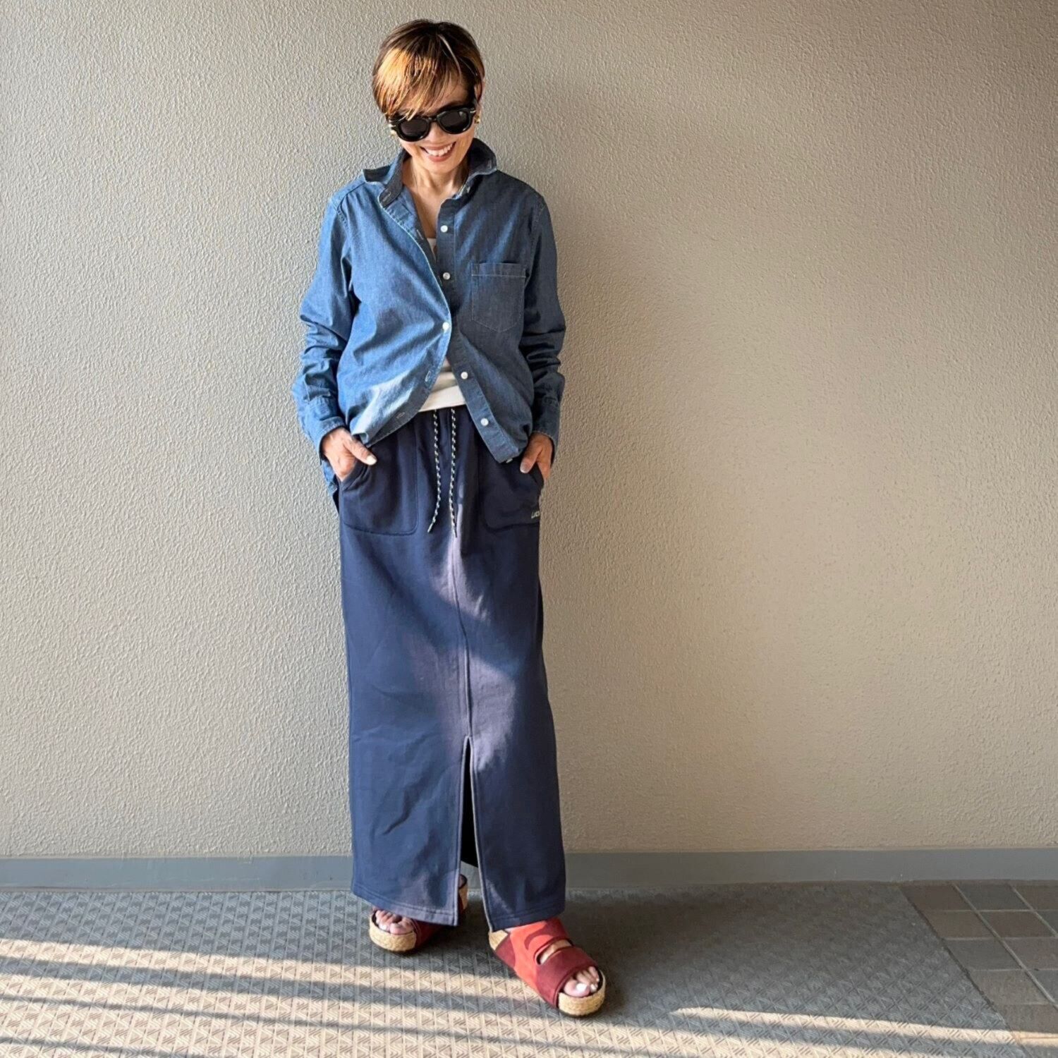 ラソエヌサーティスリー ディグリーズ 裏毛 ロゴ刺しゅうアクセント タイトスカート