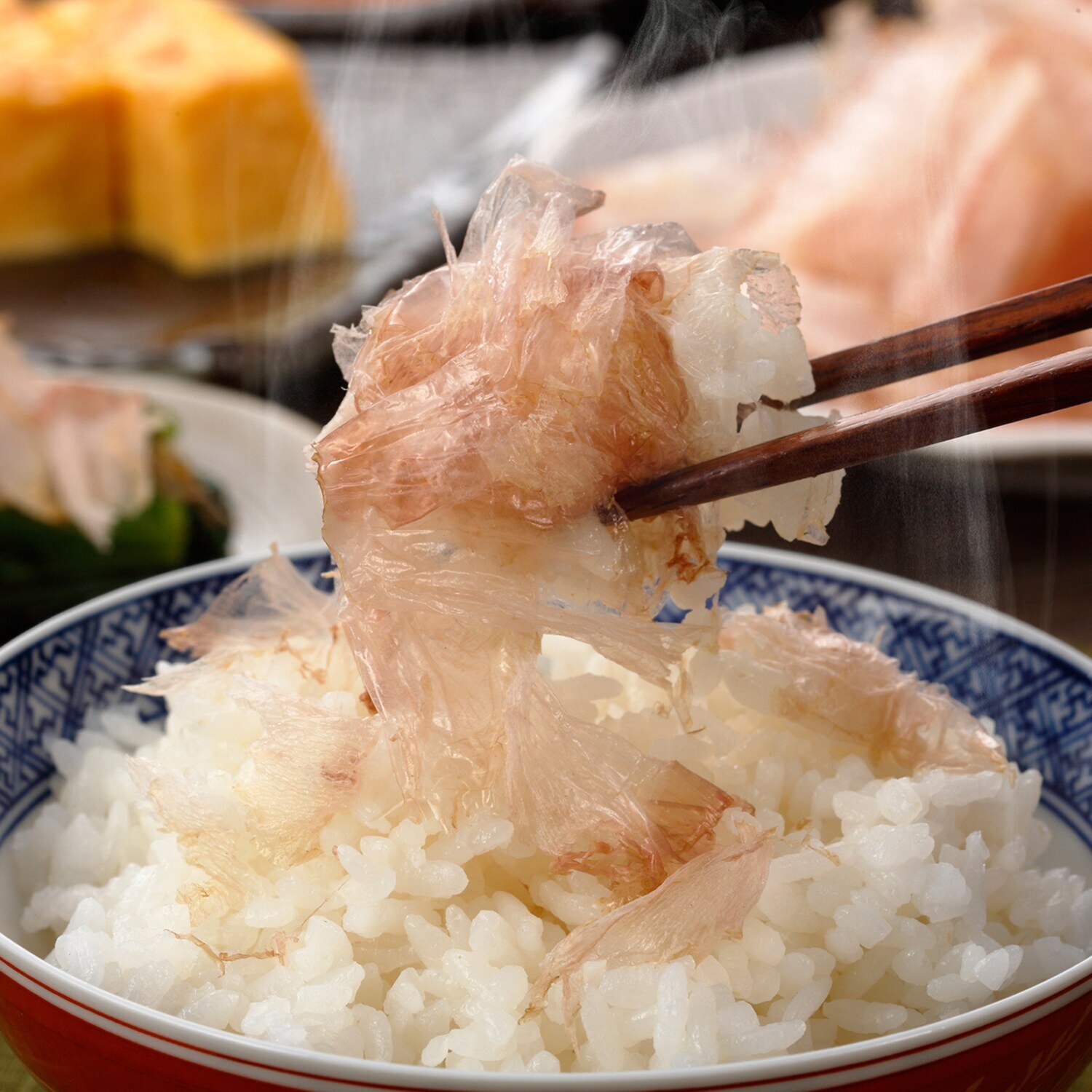 広島＜まるじょう＞ 削りたてをお届け 極薄本枯節花けずり