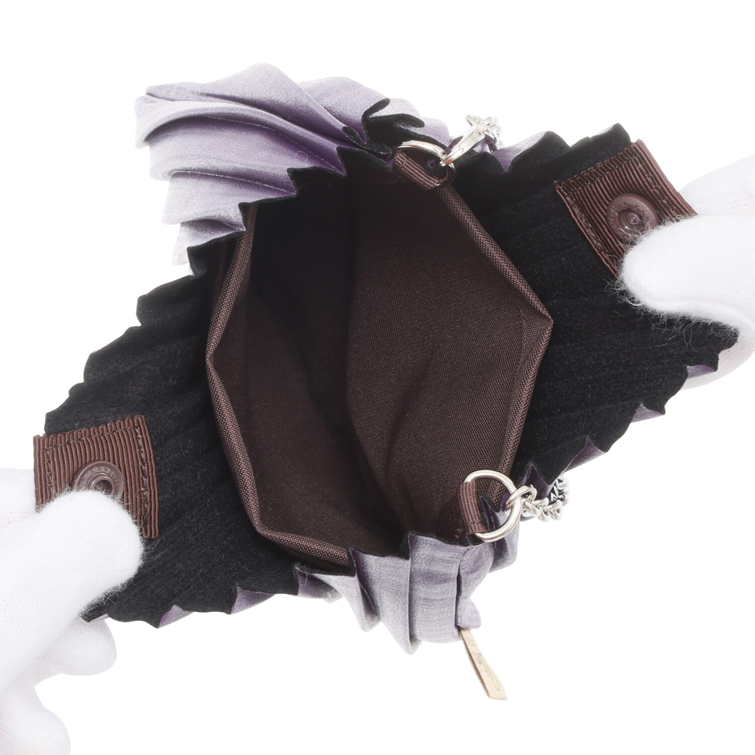 ディオニス 日本製　はっ水 スタイリッシュプリーツ 軽量ミニショルダーバッグ