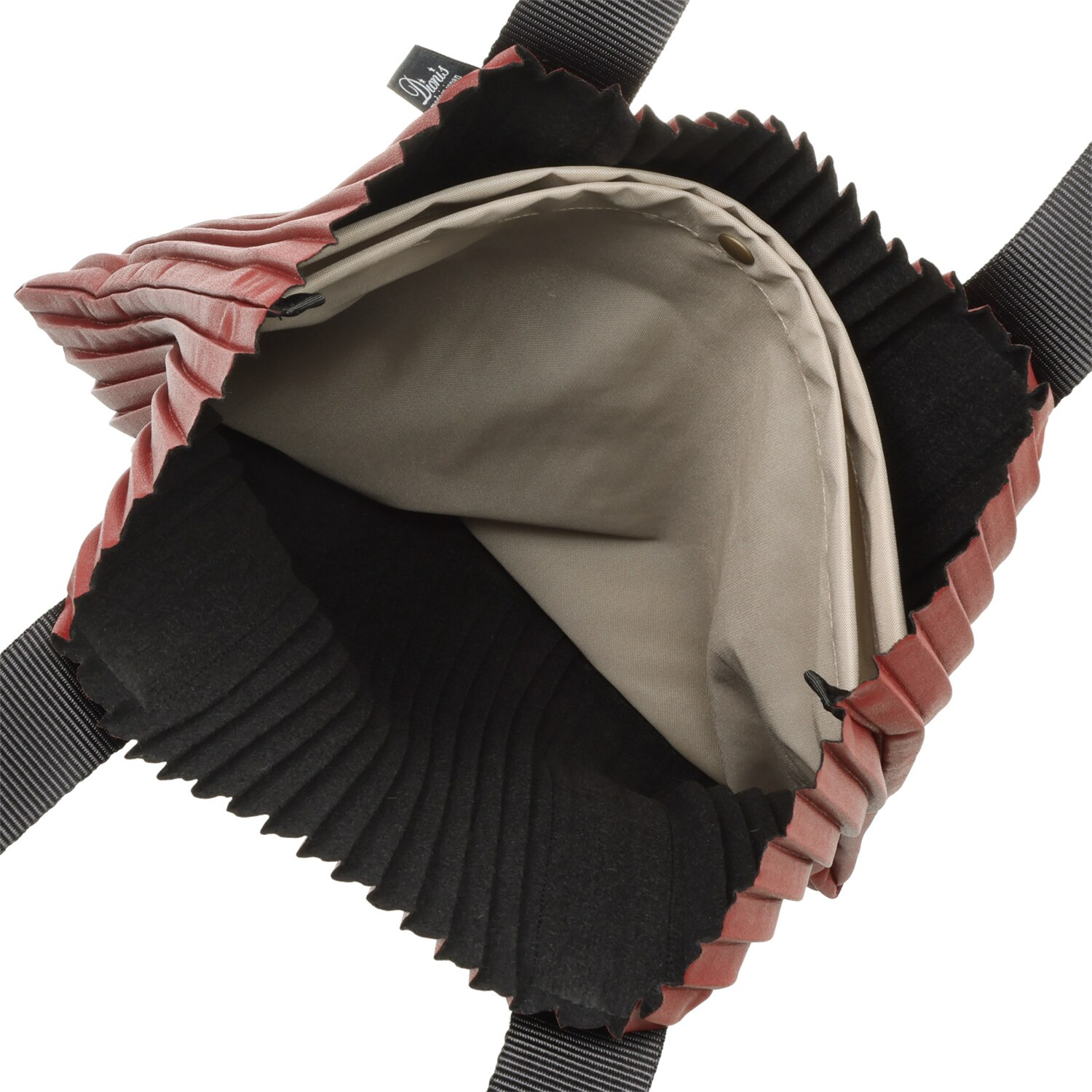 ディオニス 日本製　はっ水 スタイリッシュプリーツ シャイニーハンドル 軽量トートバッグ