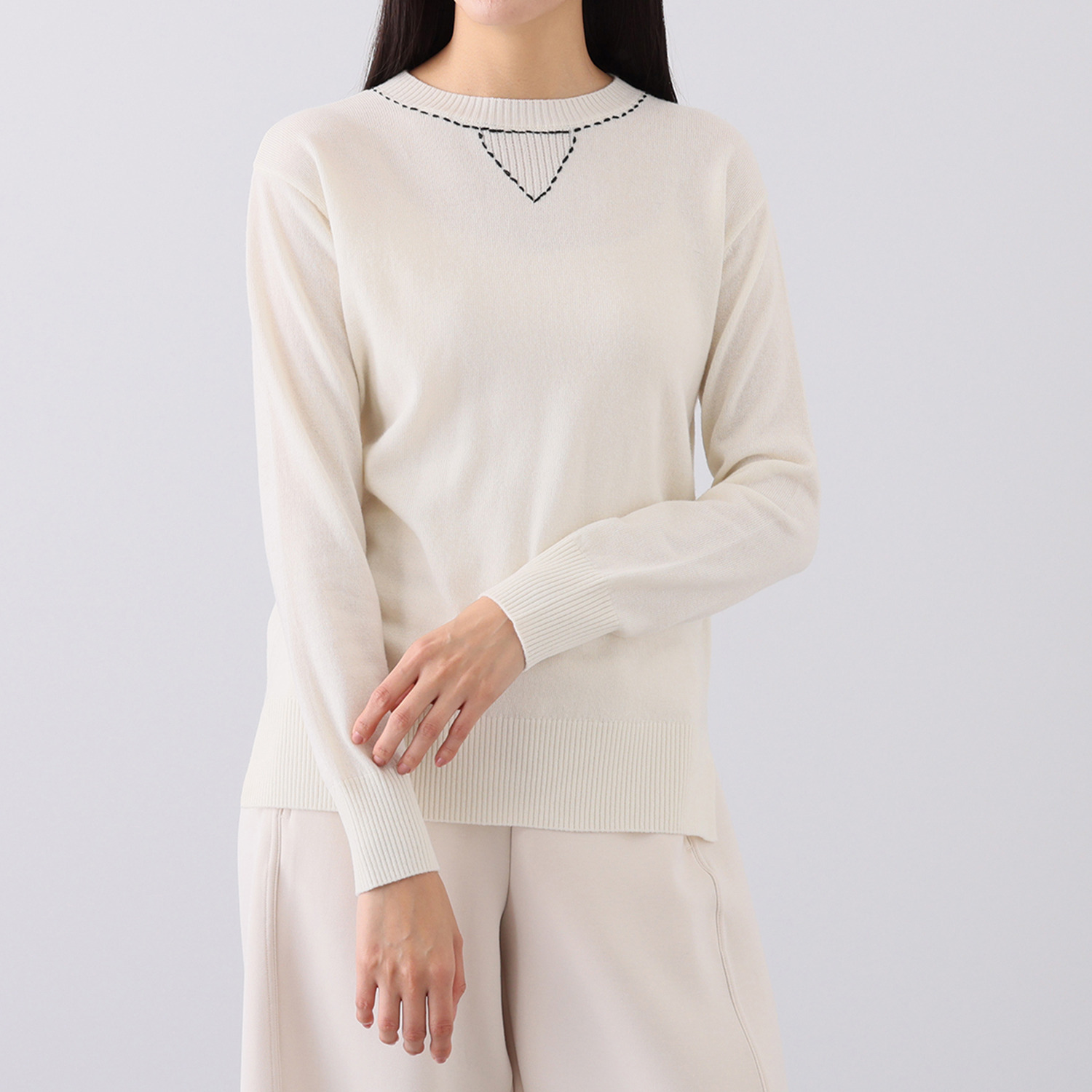 シャビージェンティール 襟元ハンドステッチ ニットプルオーバー