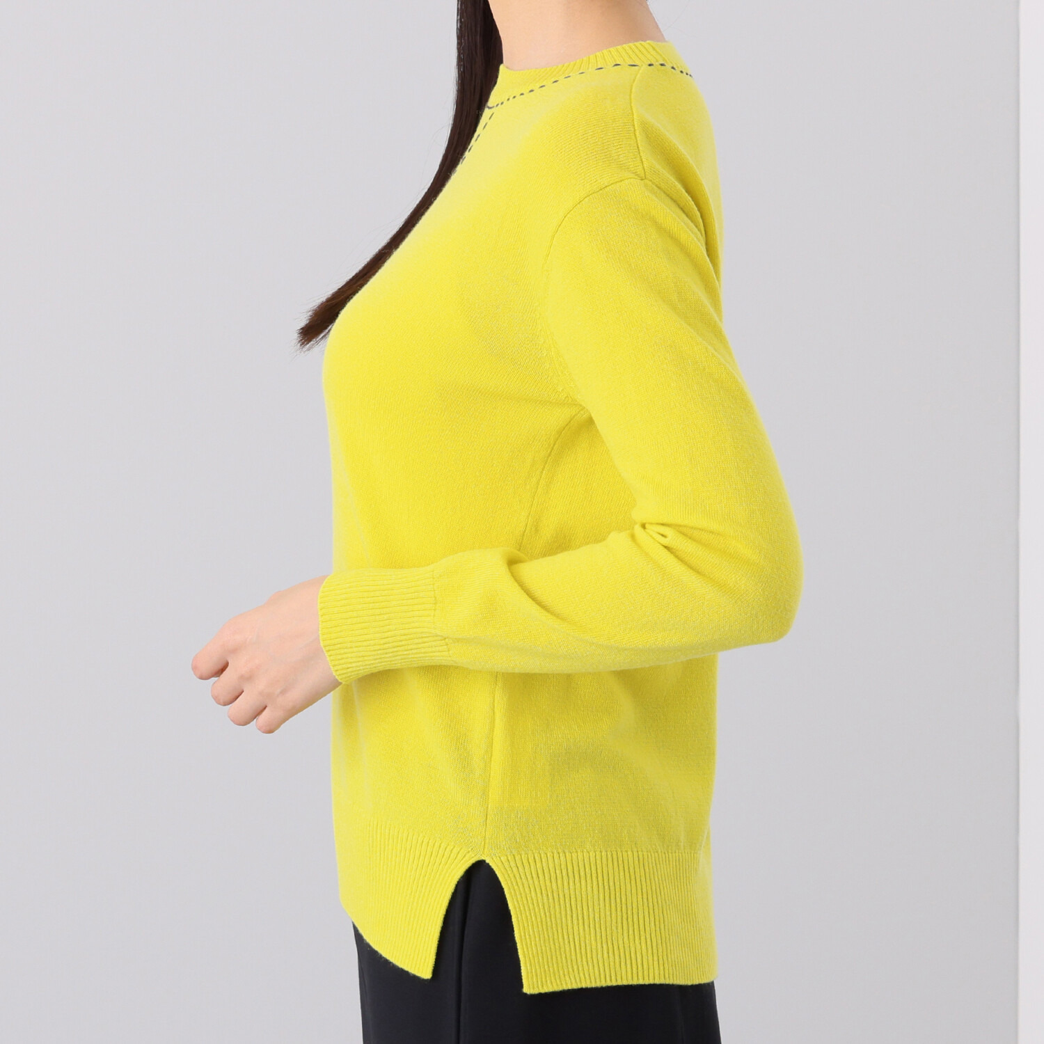 シャビージェンティール 襟元ハンドステッチ ニットプルオーバー