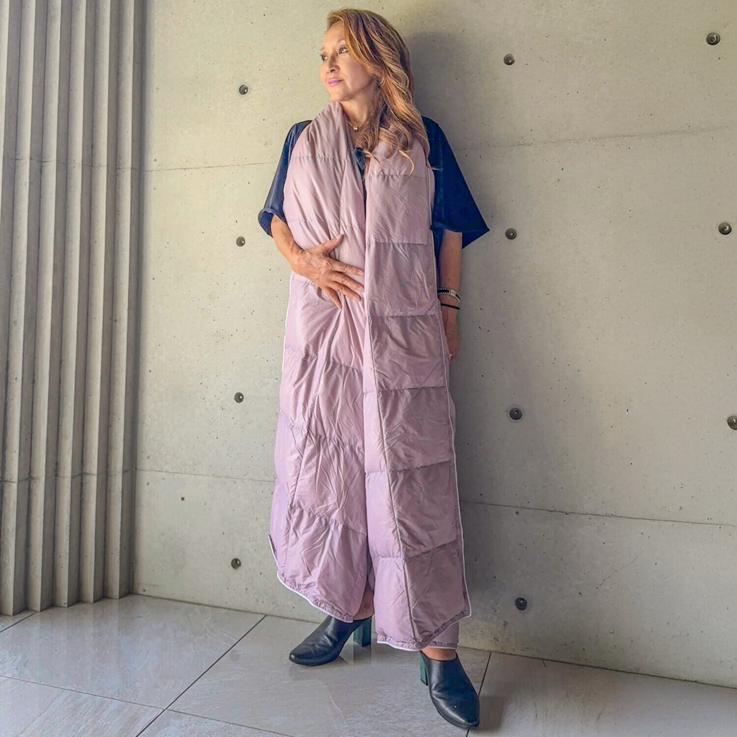 モスコビーリッチダウン 軽い・薄い・コンパクト！ 持ち運べるマルチユースな モバイルダウンキルト