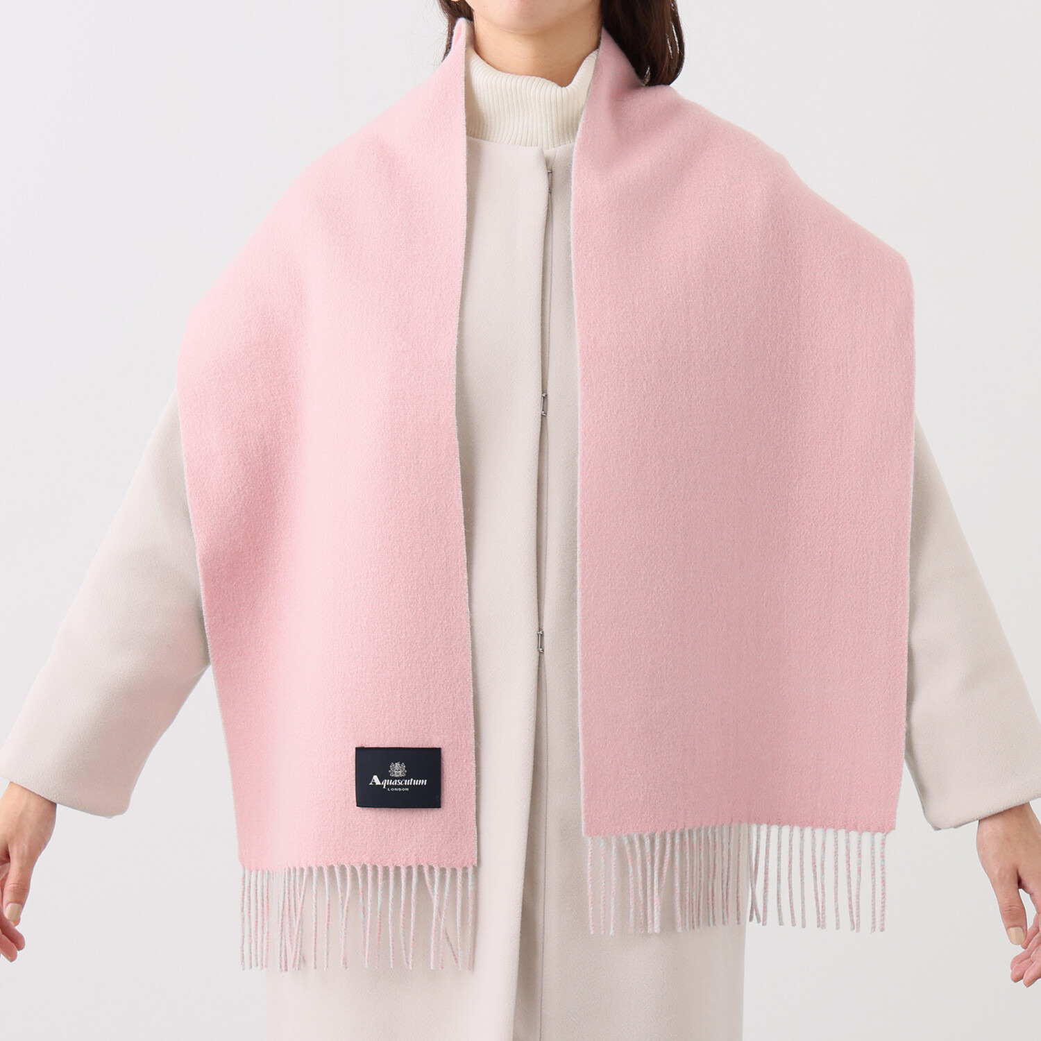 アクアスキュータム ウール１００％ ダブルフェイスマフラー