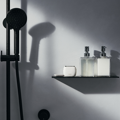 パナソニック 手のひらサイズに ５枚刃テクノロジーを凝縮 メンズシェーバー ラムダッシュ　パームイン ＥＳ−ＰＶ６Ａ