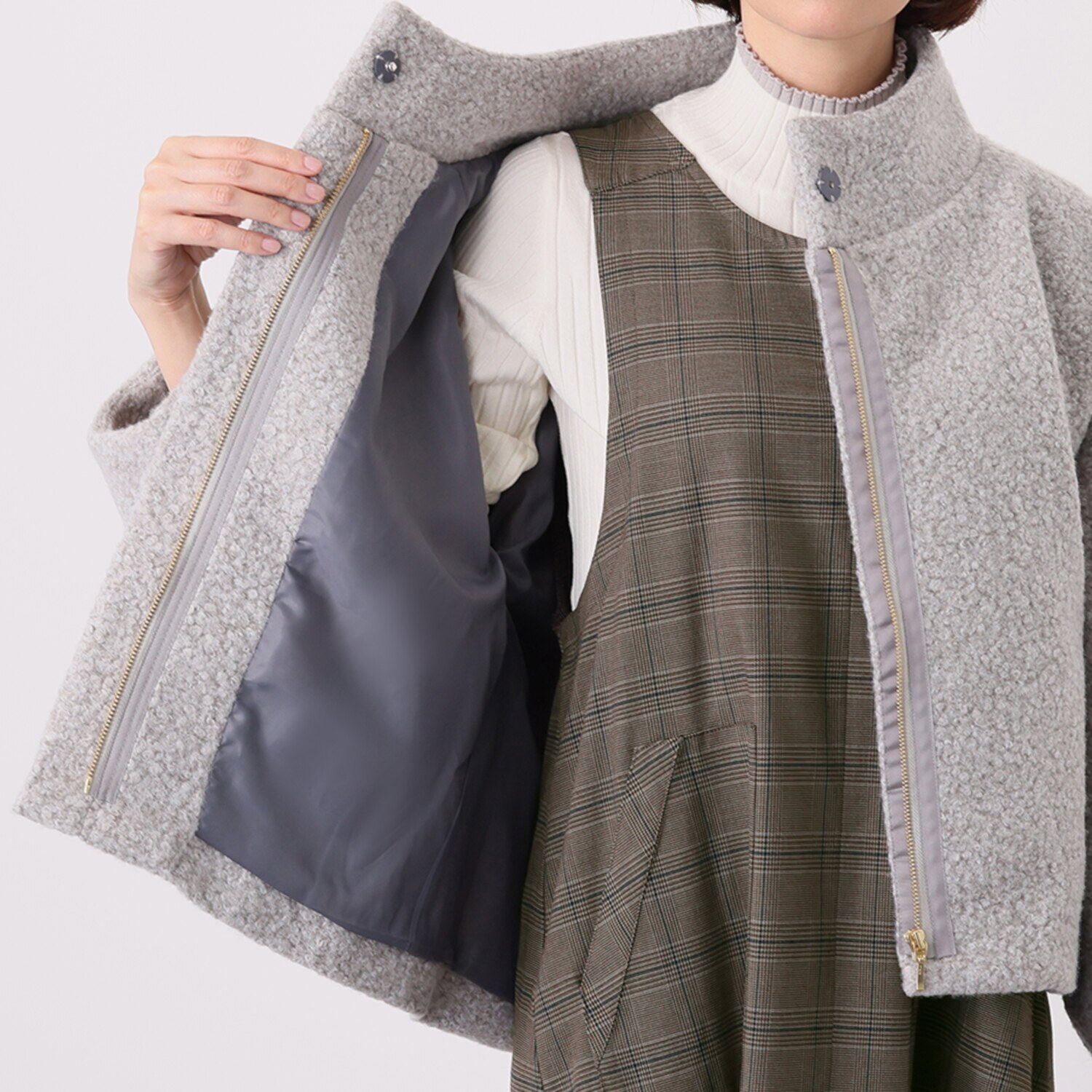 ラヴィーコンフォート エコリングウール モードなスタンドカラー＆ 袖コンシャス 憧れのジャケット