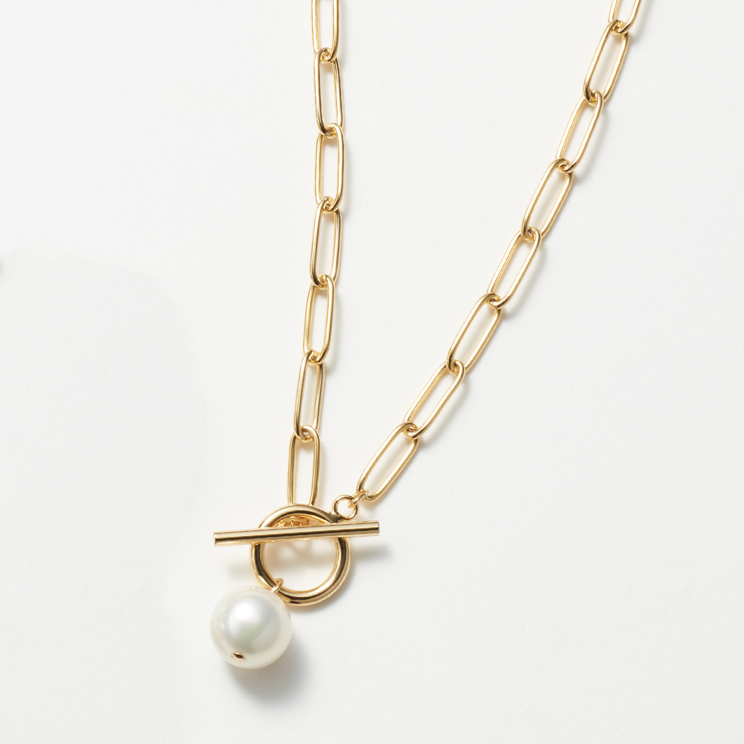 プレミアムパール 泉州の職人技 １０ｍｍＵＰ　貝パール ステンレスチェーン スタイリッシュネックレス