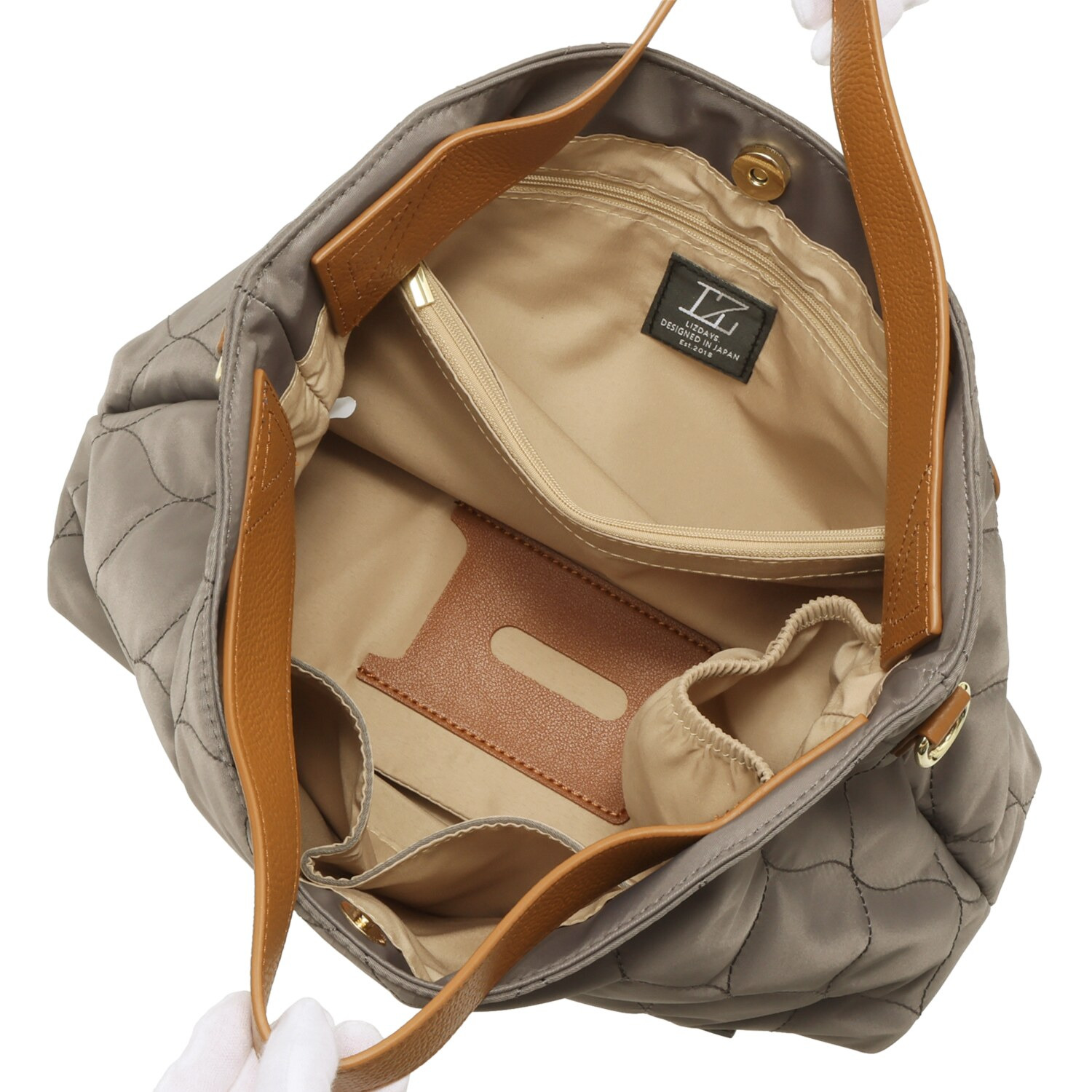 リズデイズ はっ水キルティング ２ウェイハンドバッグ