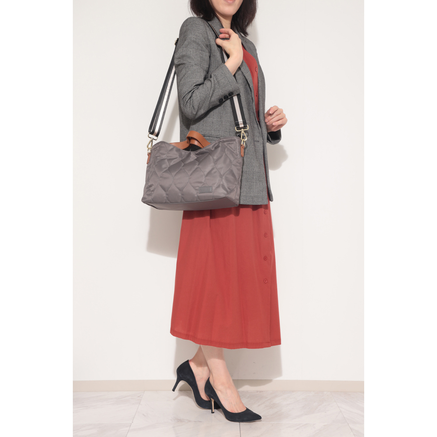 リズデイズ はっ水キルティング ２ウェイハンドバッグ