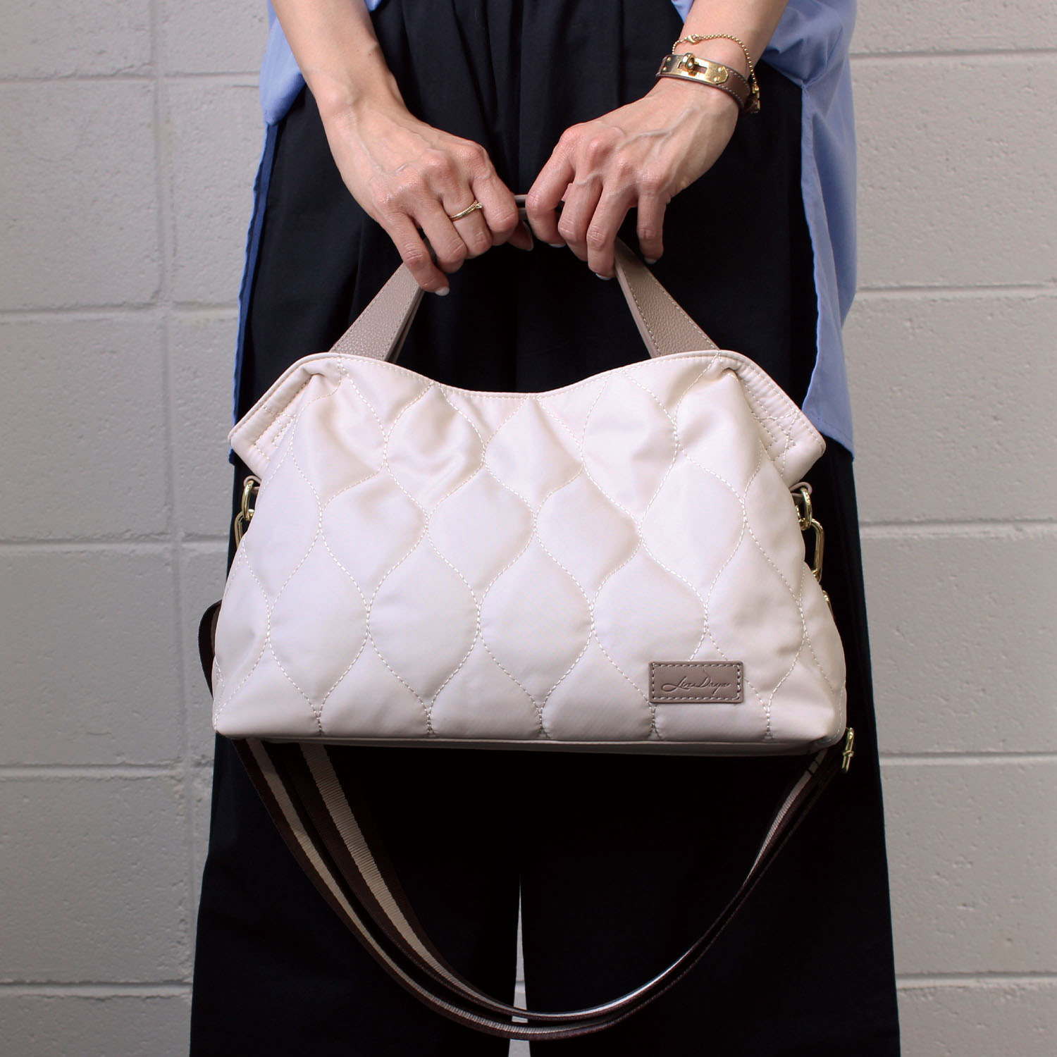 リズデイズ はっ水キルティング ２ウェイハンドバッグ