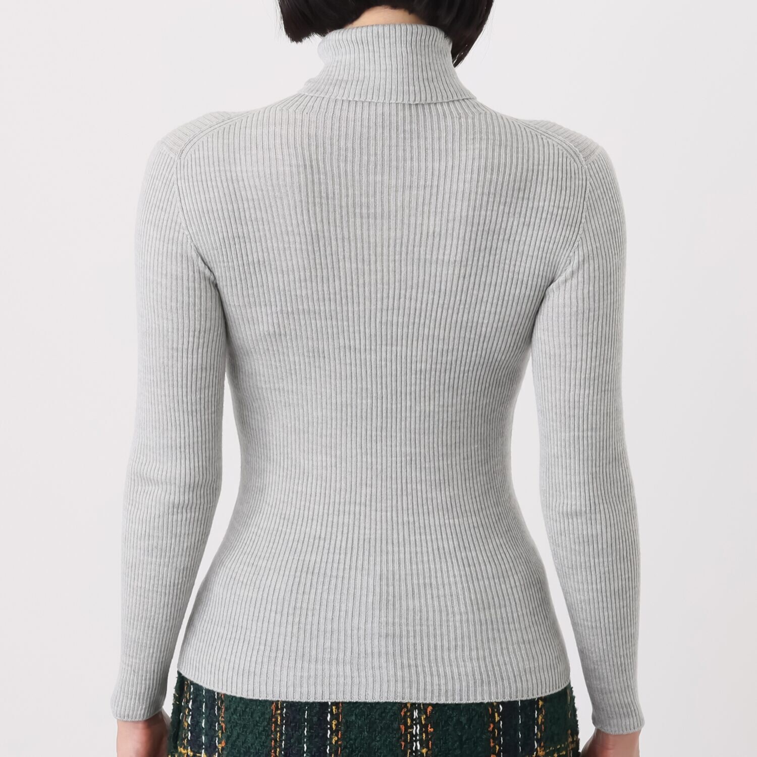 ハセガワ カシミヤよりも細い スパンシルク 無縫製タートルネック プルオーバー