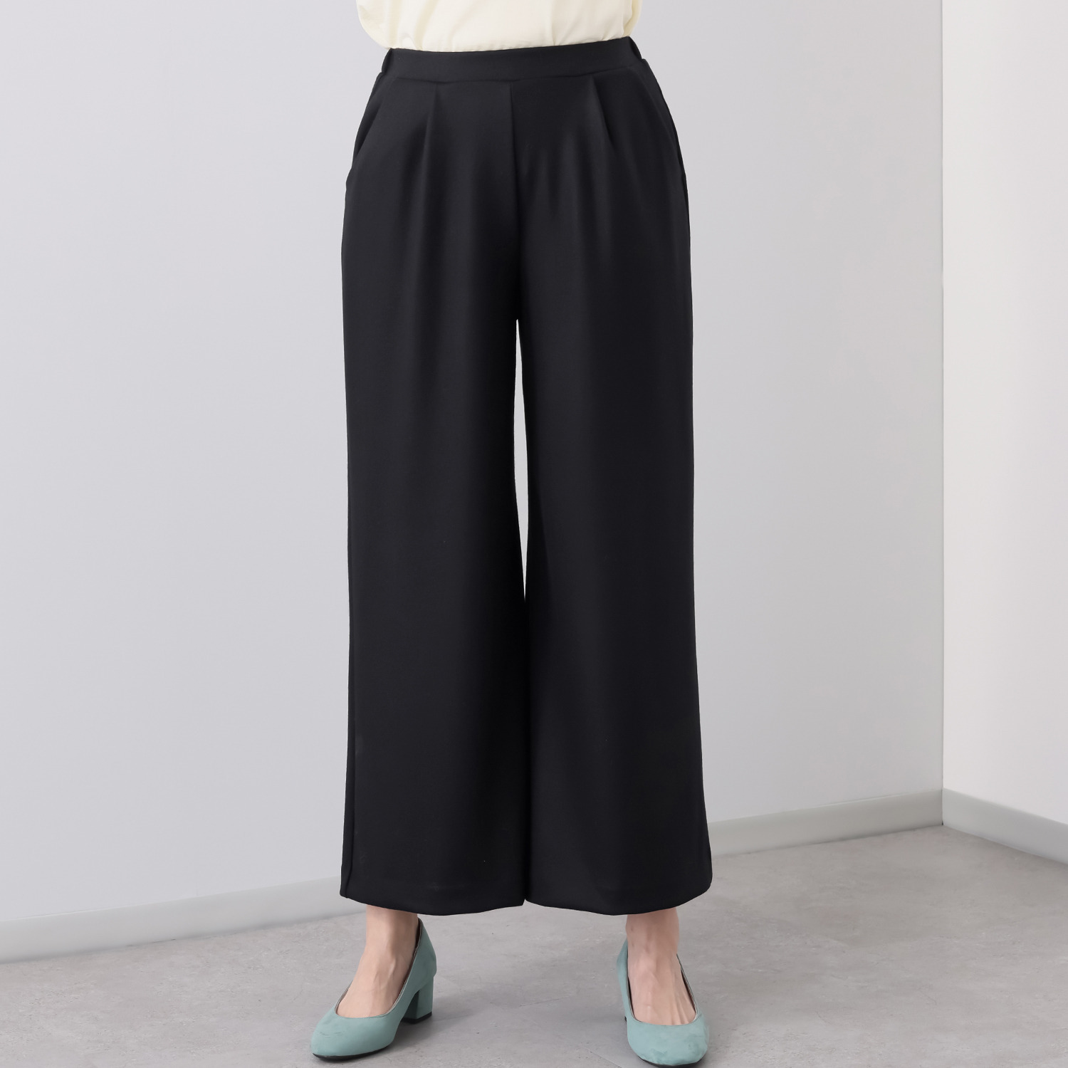 たおやか美 日本製 メリノウール１００％ ウォッシャブル ゆったり セミワイドパンツ