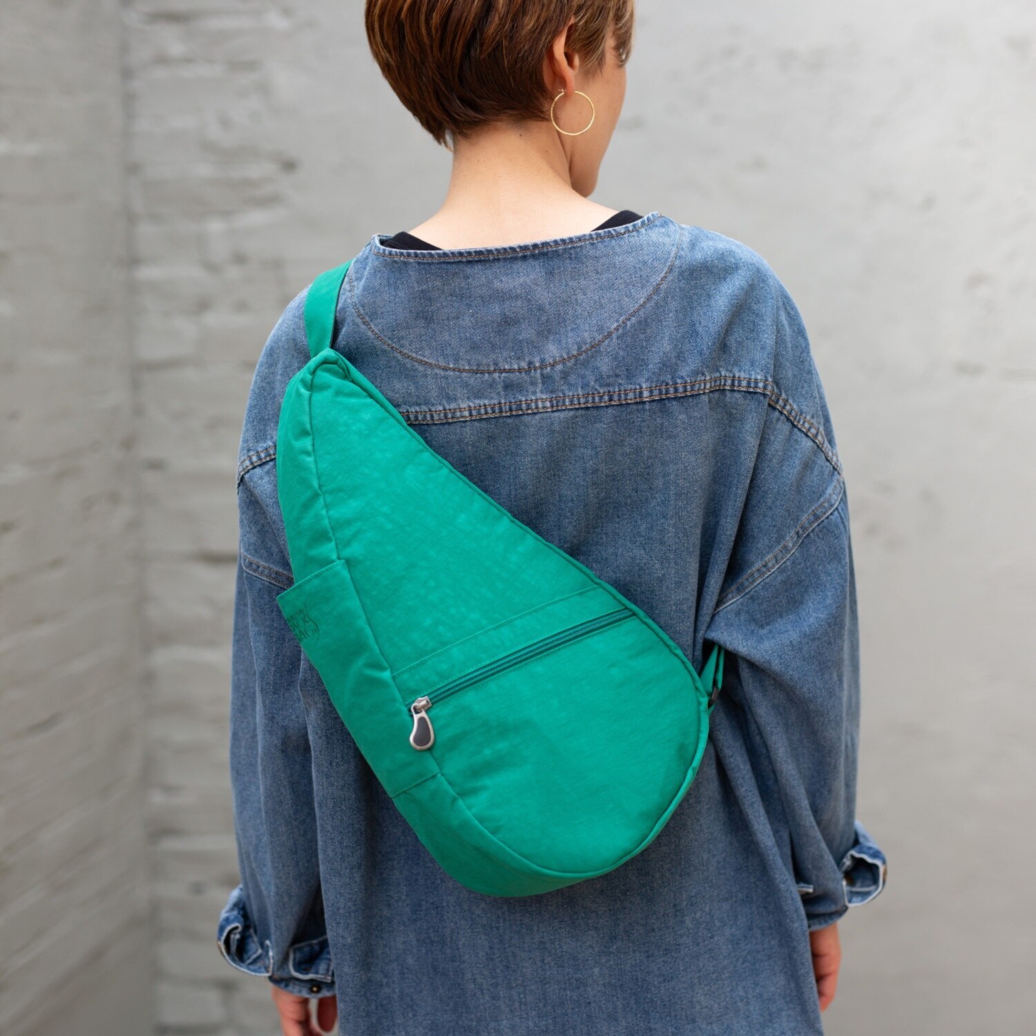 ヘルシーバックバッグ ポーチ付　はっ水 テクスチャードナイロン ボディーバッグ