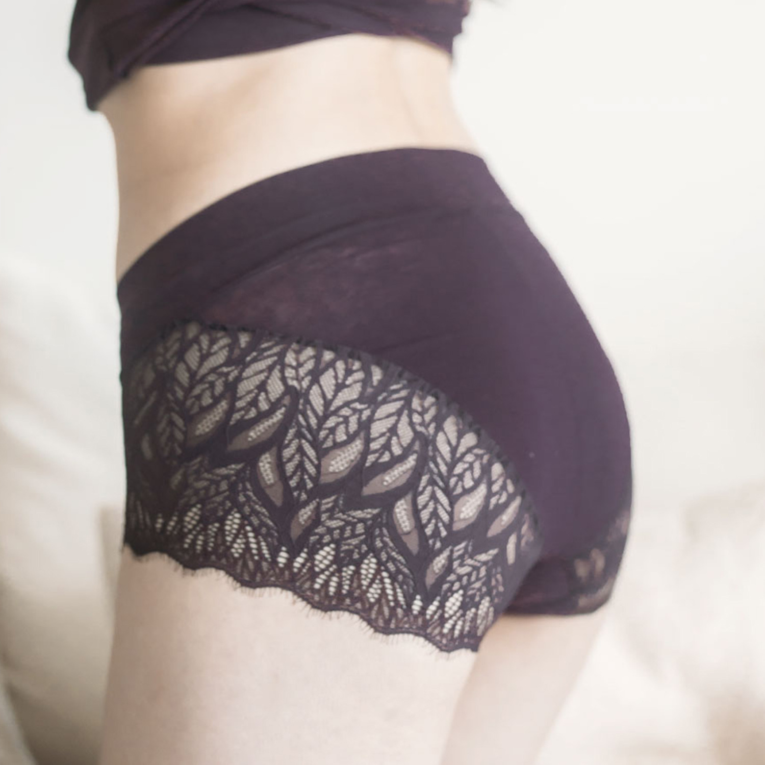 ヘ・エラ 抗菌防臭 上質ファインコットン使用 レーシーショーツ ３枚セット