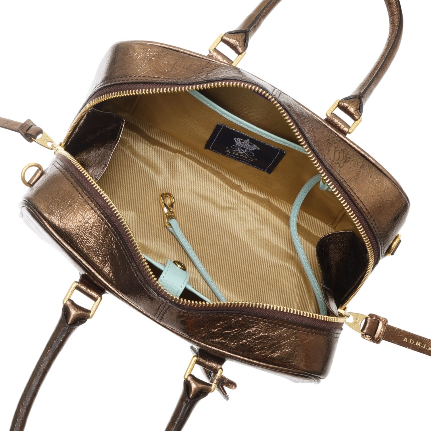 エーディーエムジェイ イタリアンレザー クラックメタル ２ウェイボストンバッグ ＜２３ｃｍ＞