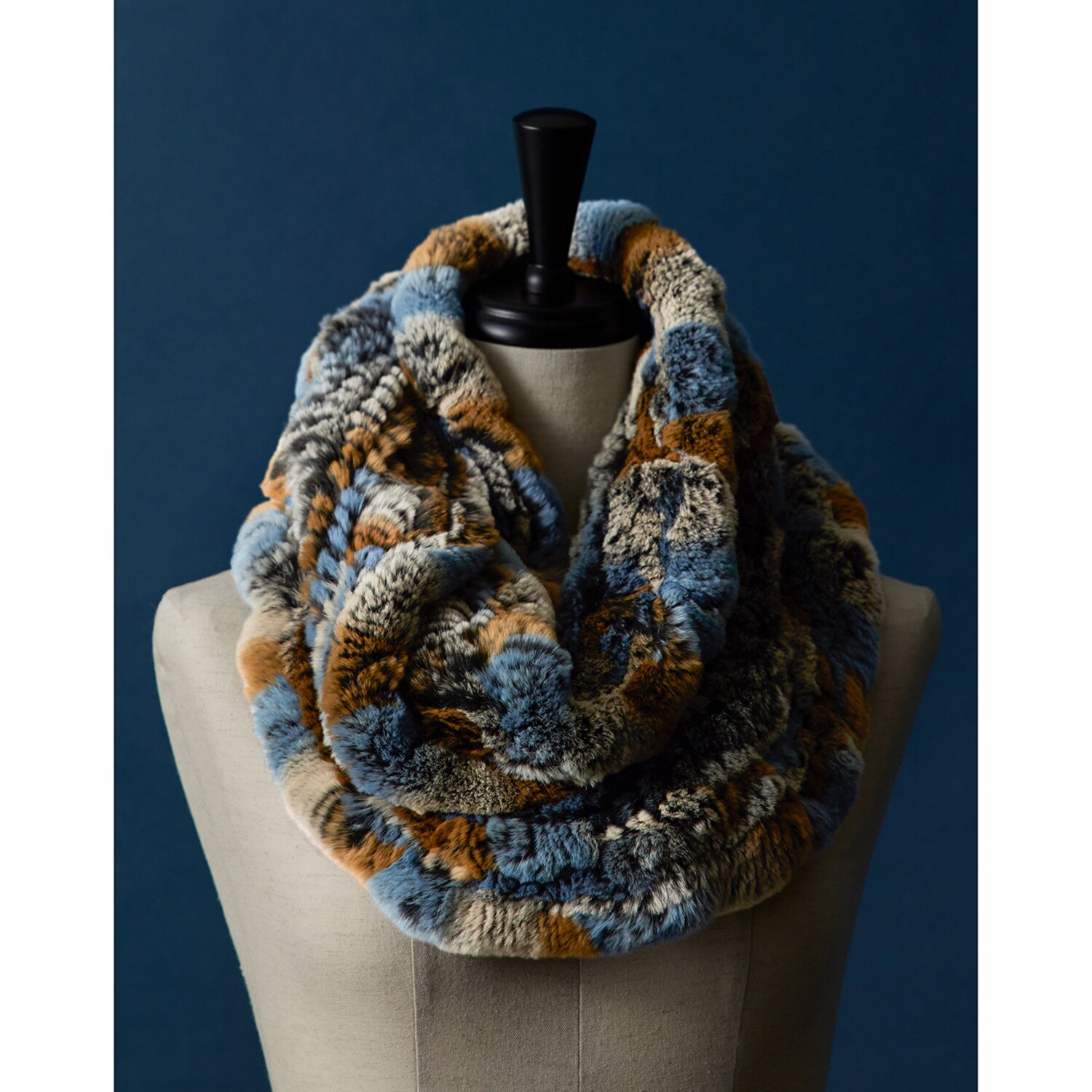 レッキスラビット ヤーンスヌード