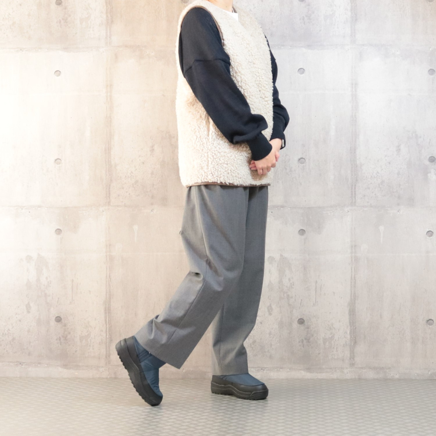 ＧＥＲＲＹ 防水・はっ水 ファスナーで履きやすい スパイク付ショートブーツ