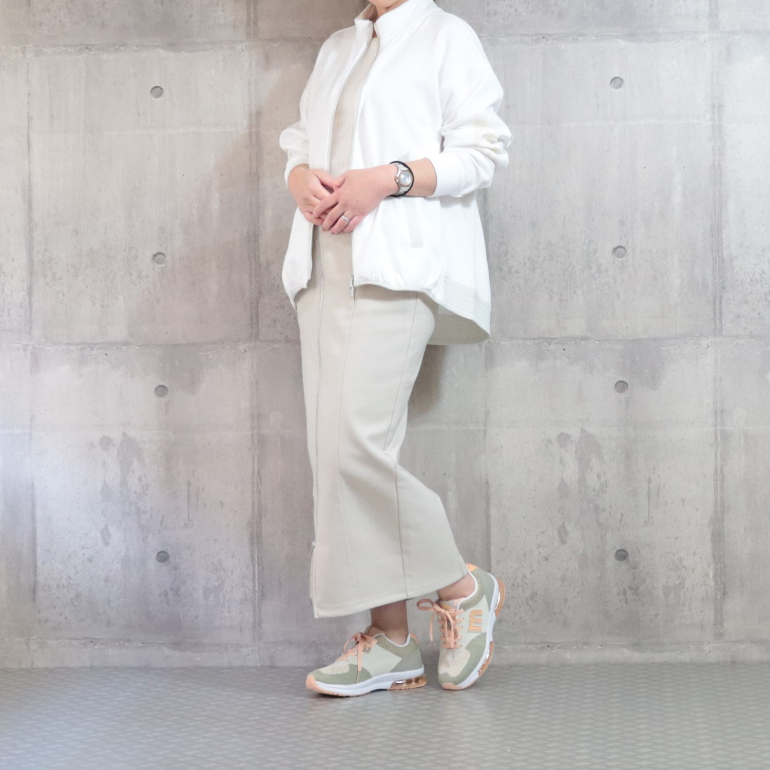 モズ コンビアクセント ダブルのエア入りソール 軽量ニットスニーカー 