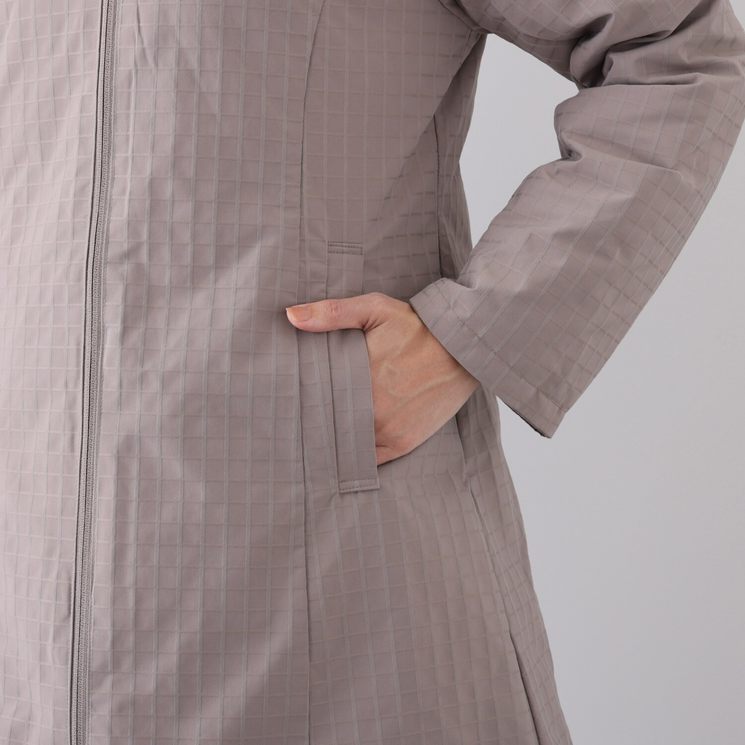 メルヴェイユ　ヴァント エコファー付 軽量リバーシブル フードダウンコート