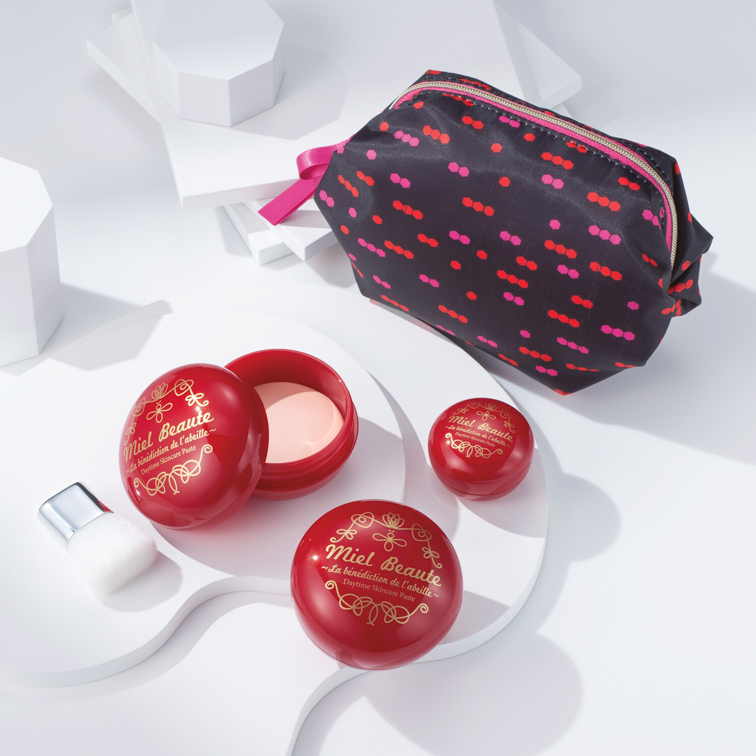 ミエルボーテ くすみ・シワをぼかして つやめく透明感を演出！ デイタイム スキンケアペースト ＜ピンク＞ ２個増量特別セット 