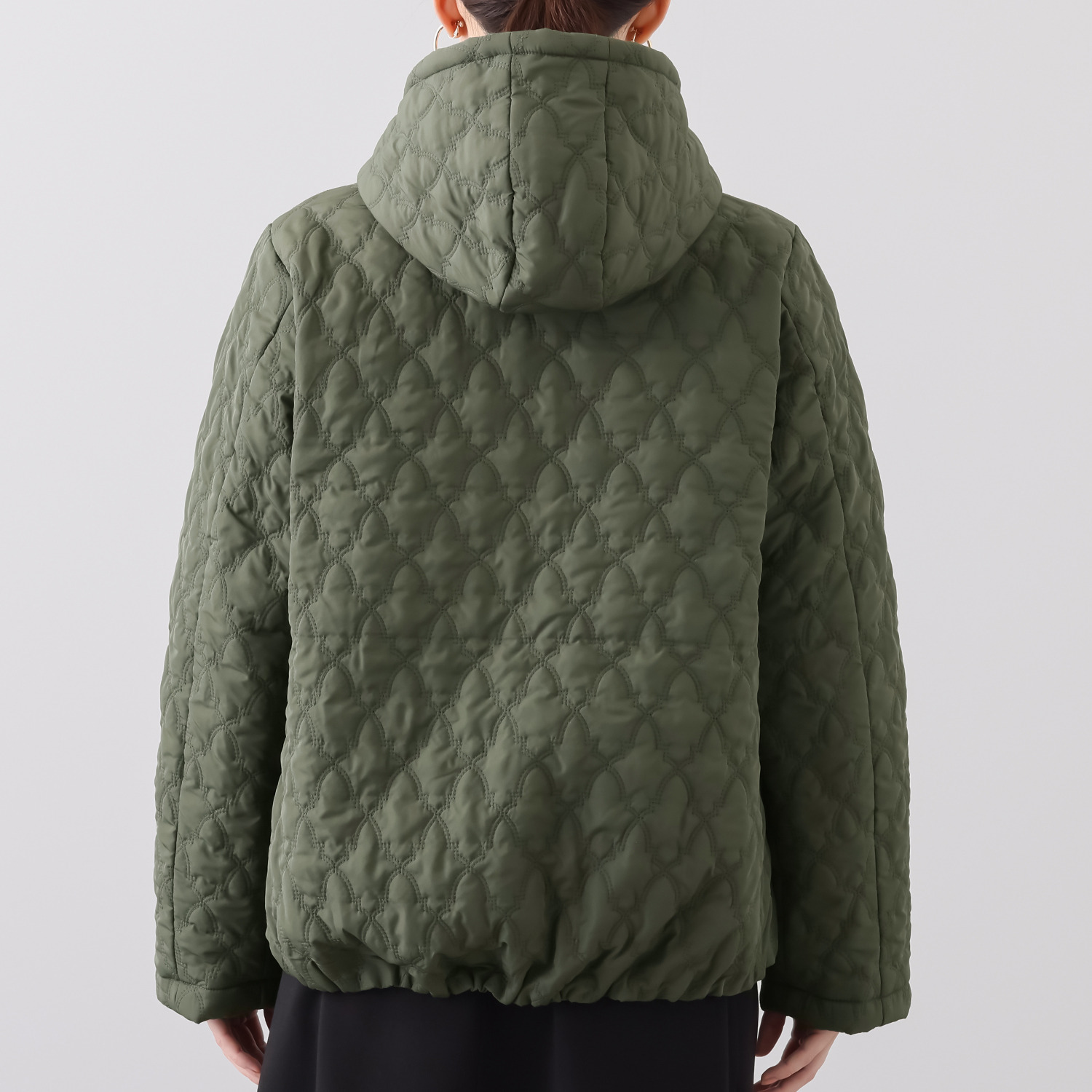 スタイル・ラヴィー テープ＆バックギャザー アクセント 中綿入り フーディージャケット