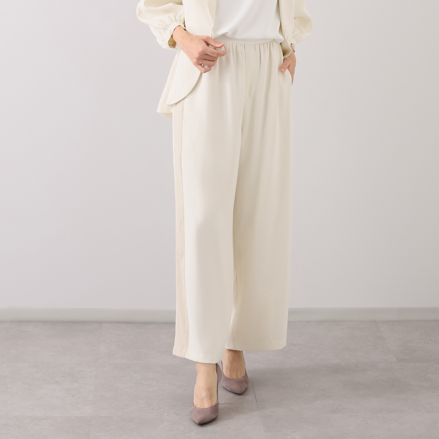 ボンボン・エ・ショコラ サイドラインパンツ