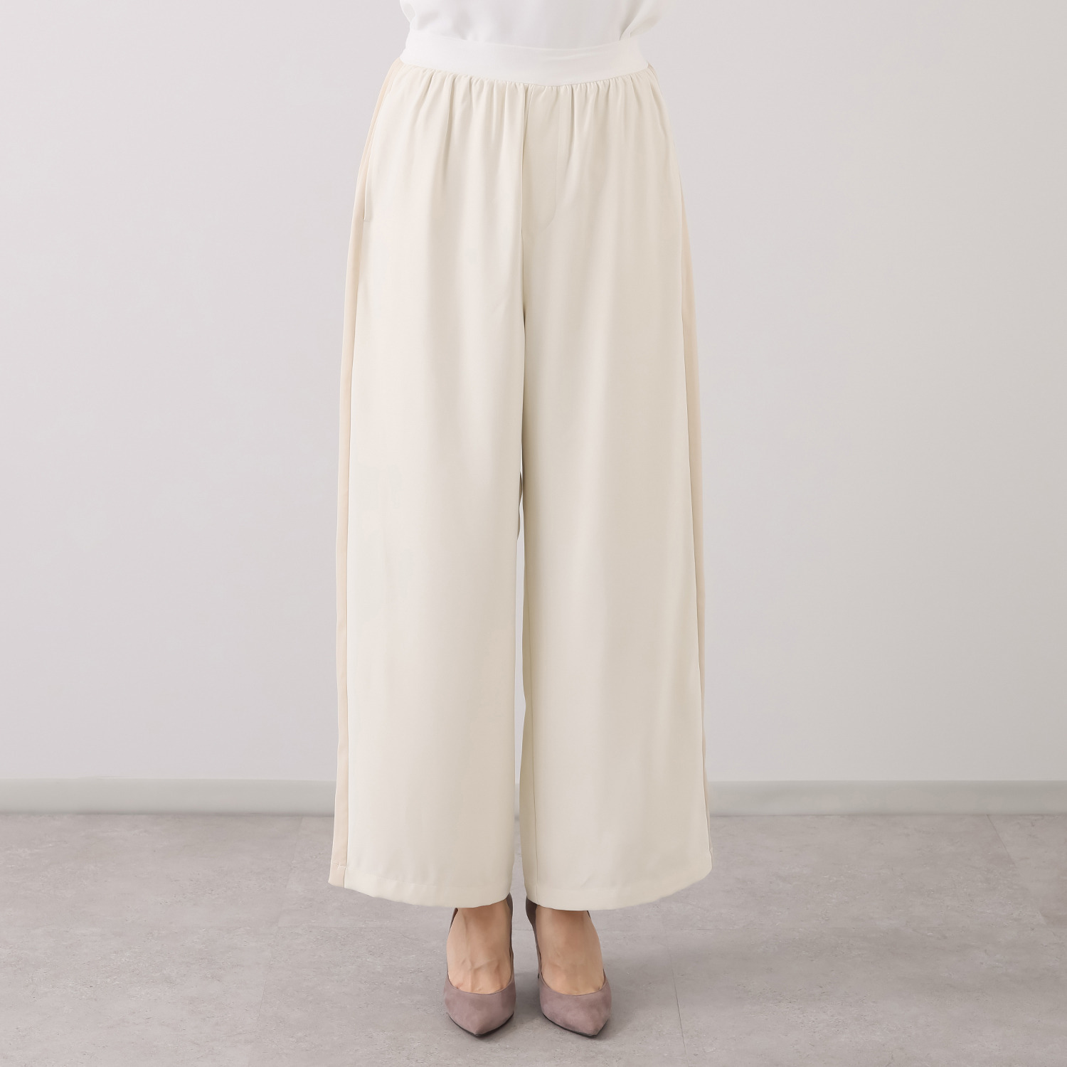 ボンボン・エ・ショコラ サイドラインパンツ