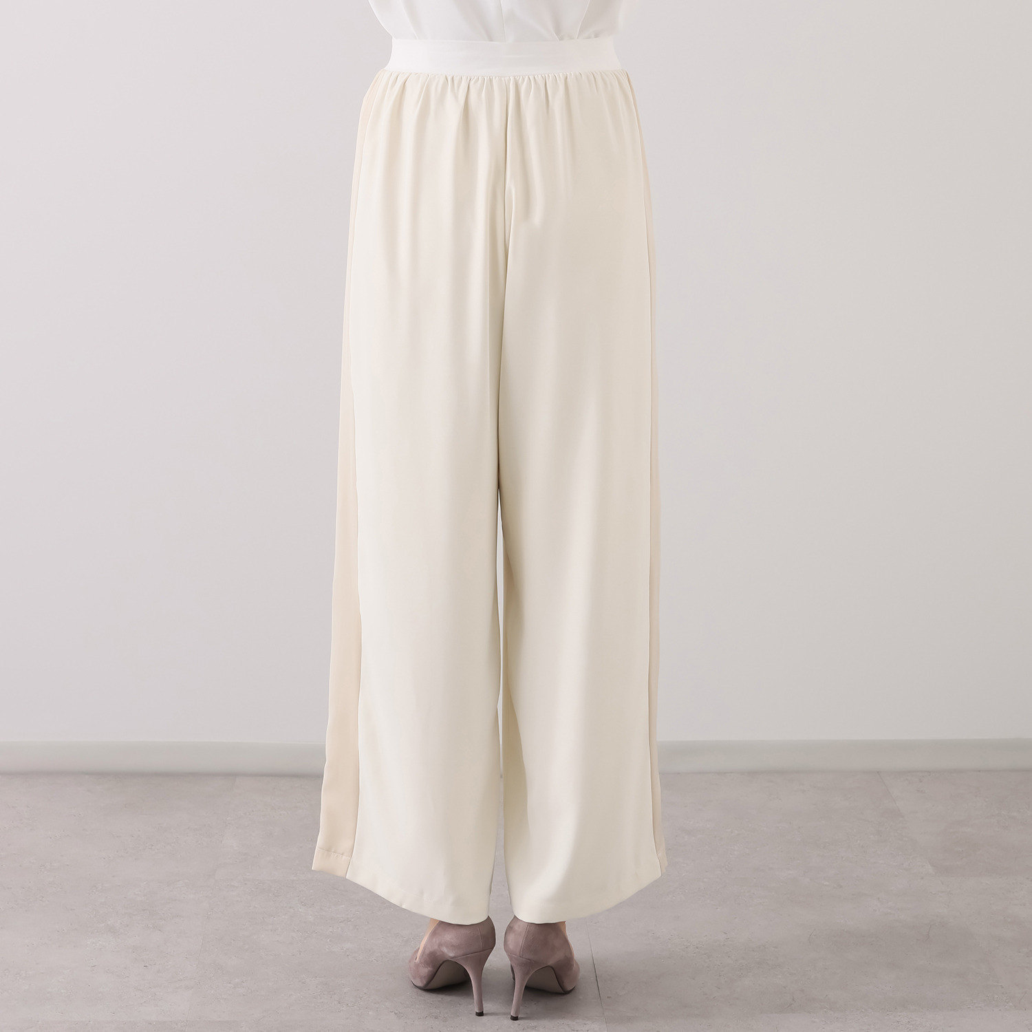 ボンボン・エ・ショコラ サイドラインパンツ