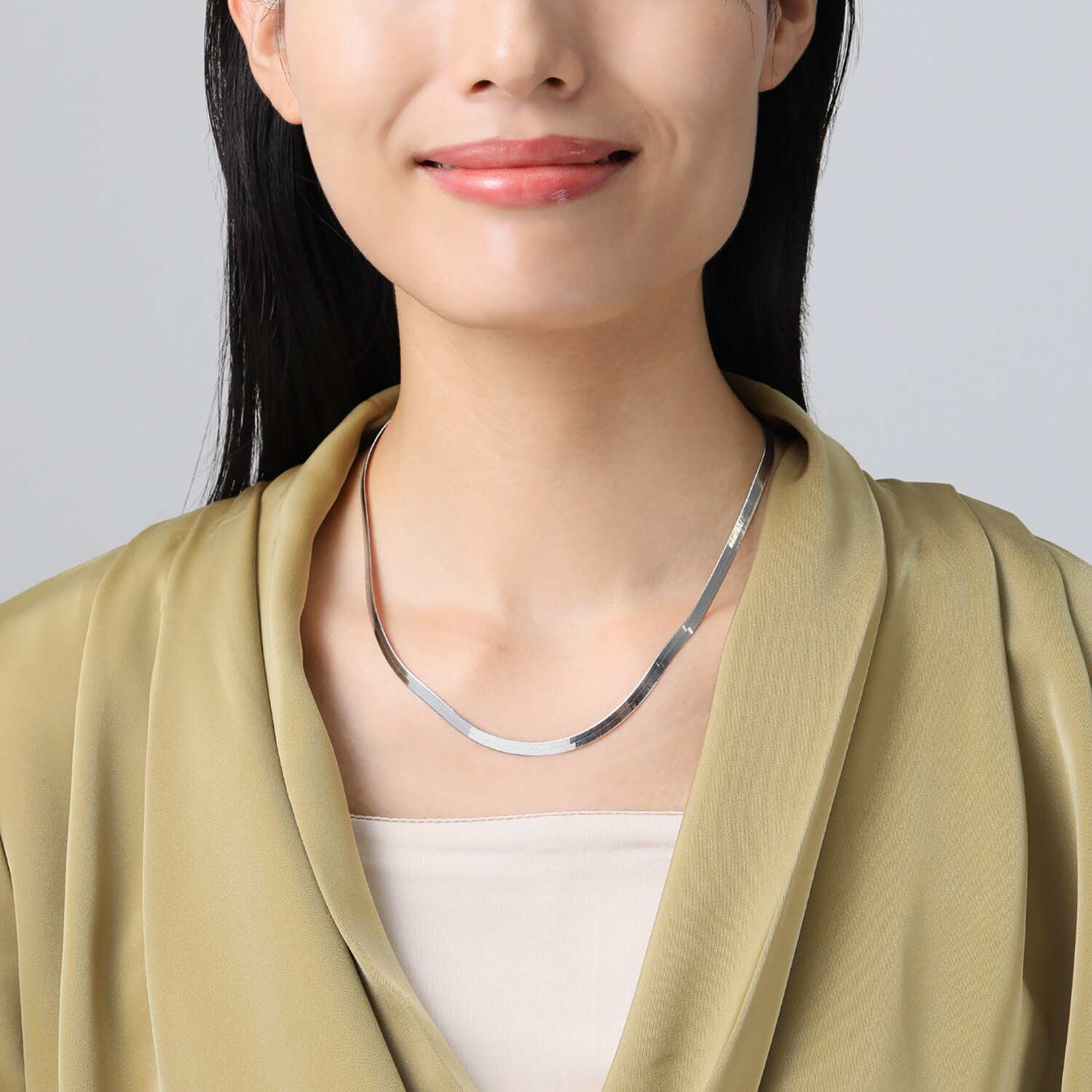 エクセラ イタリアン・シルバー ２層コーティング ヘリンボーン チェーンネックレス